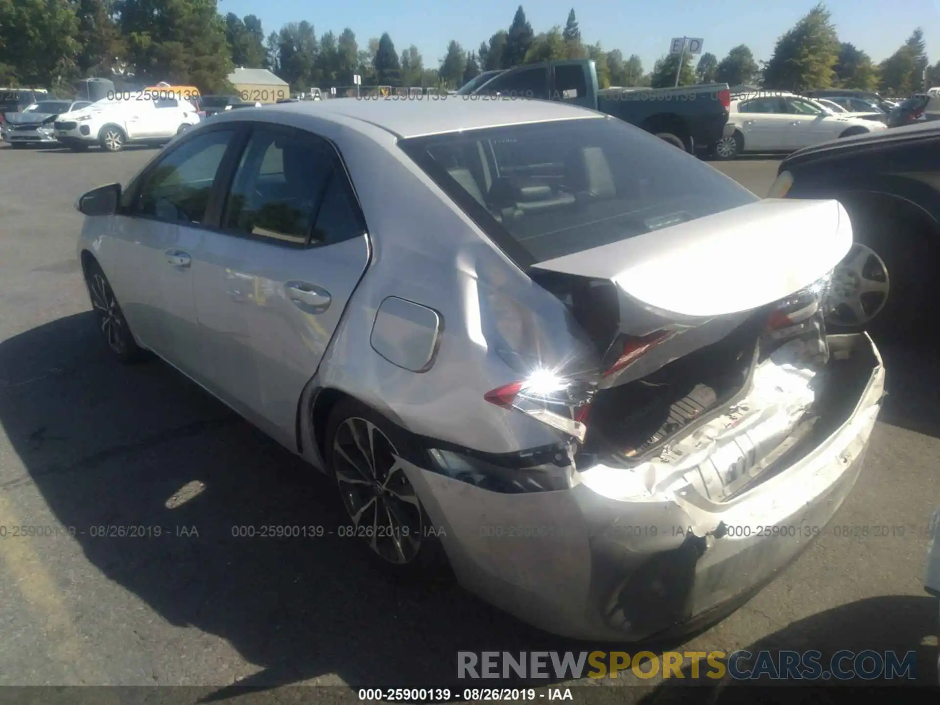 3 Photograph of a damaged car 5YFBURHE4KP946404 TOYOTA COROLLA 2019