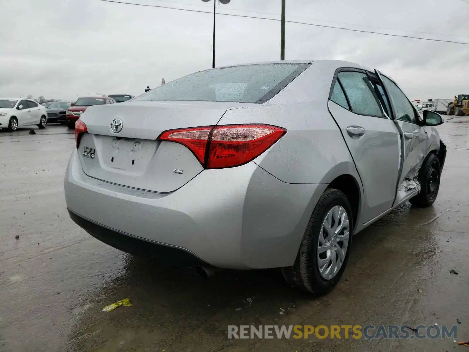 4 Photograph of a damaged car 5YFBURHE4KP947777 TOYOTA COROLLA 2019