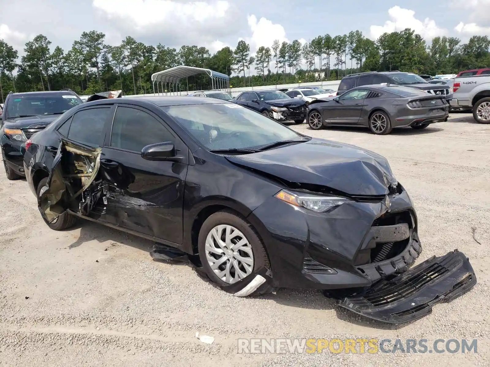 1 Photograph of a damaged car 5YFBURHE4KP948038 TOYOTA COROLLA 2019