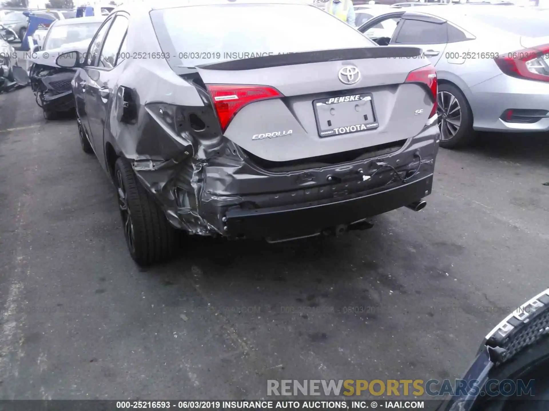 6 Photograph of a damaged car 5YFBURHE4KP949075 TOYOTA COROLLA 2019