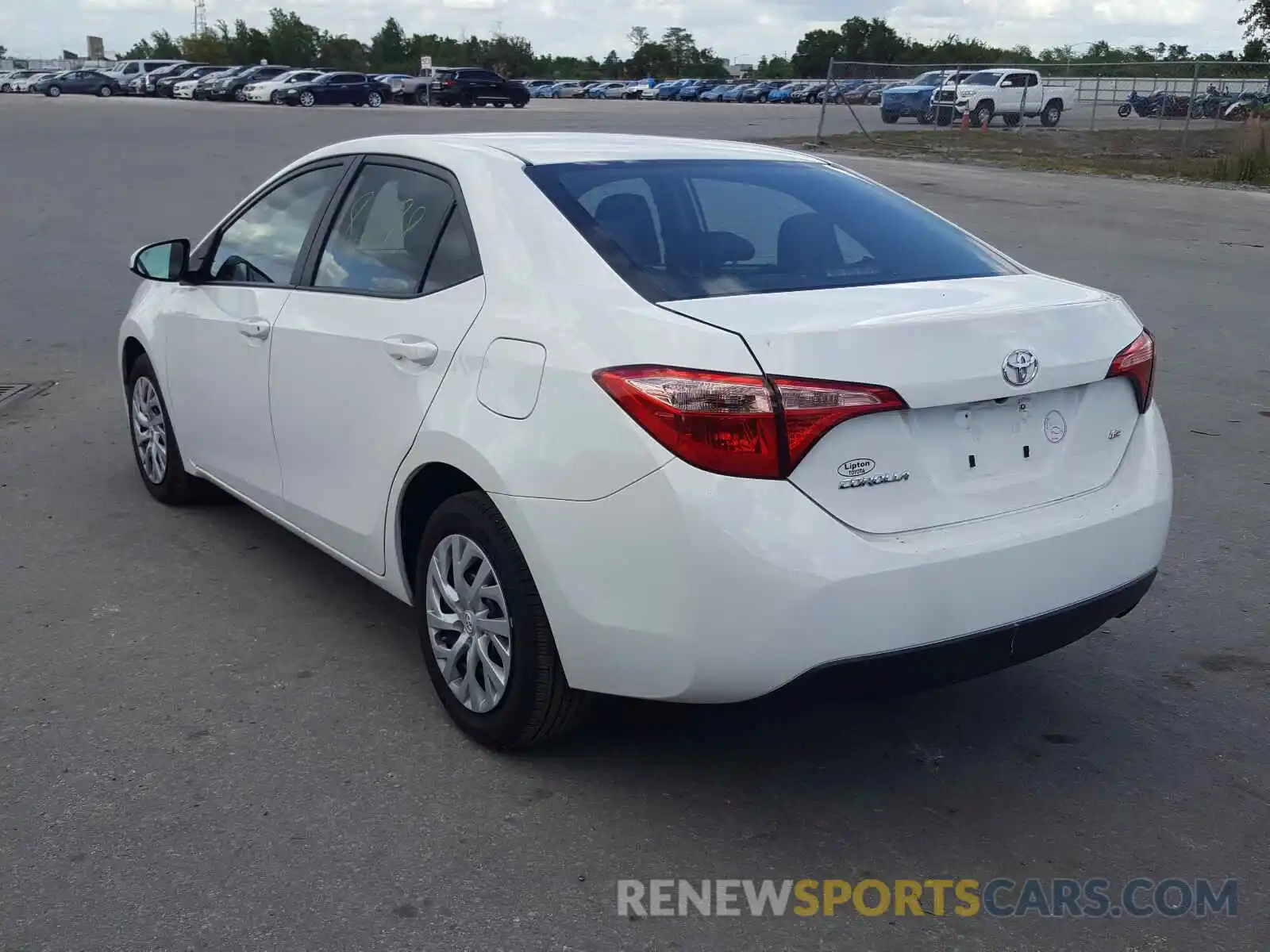 3 Photograph of a damaged car 5YFBURHE4KP949576 TOYOTA COROLLA 2019