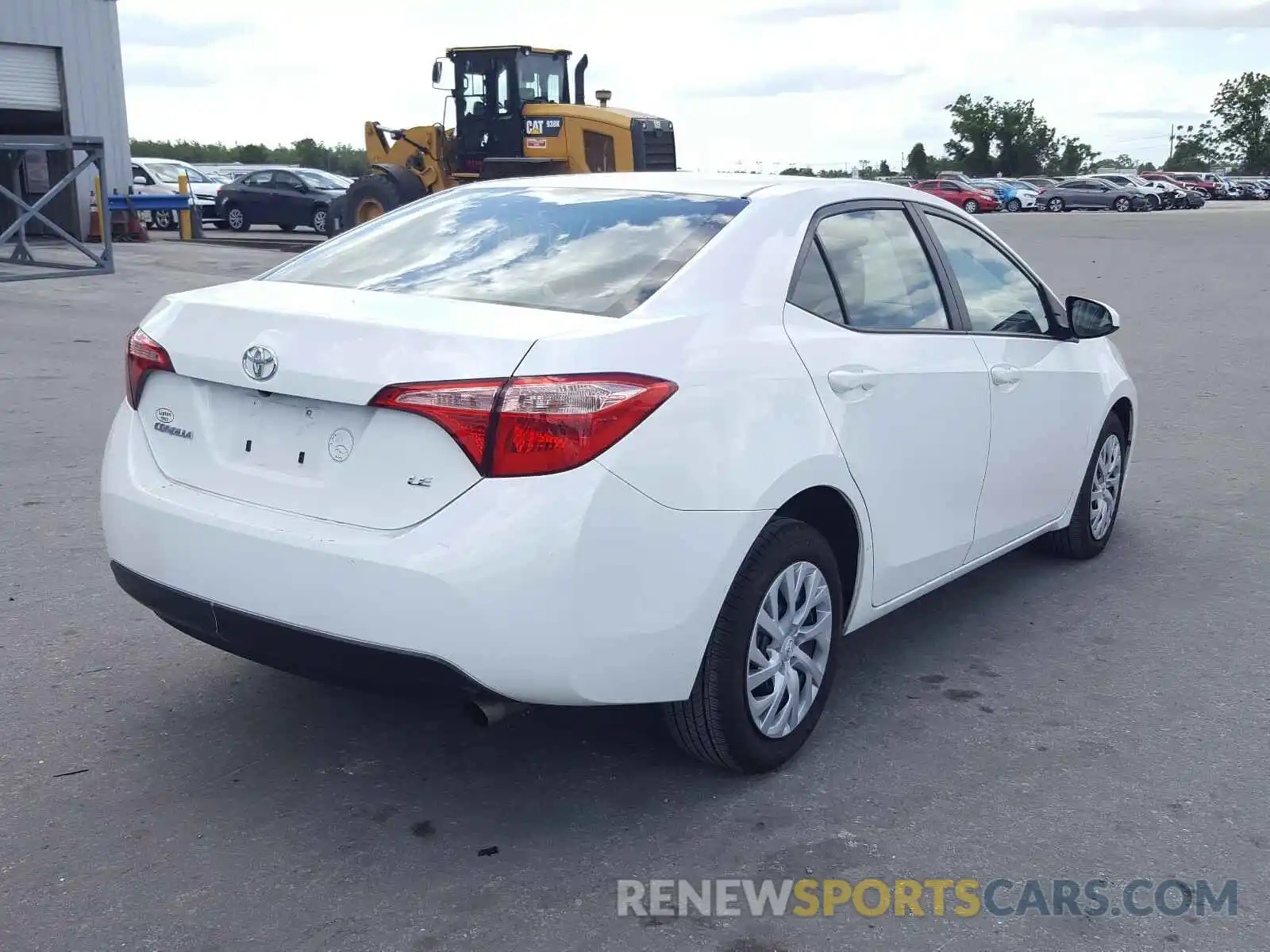 4 Photograph of a damaged car 5YFBURHE4KP949576 TOYOTA COROLLA 2019