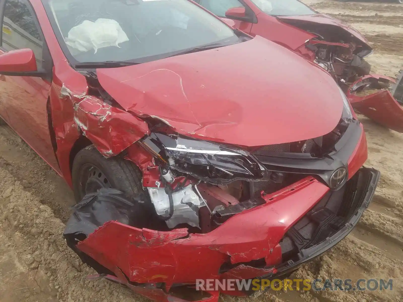 9 Photograph of a damaged car 5YFBURHE4KP949934 TOYOTA COROLLA 2019