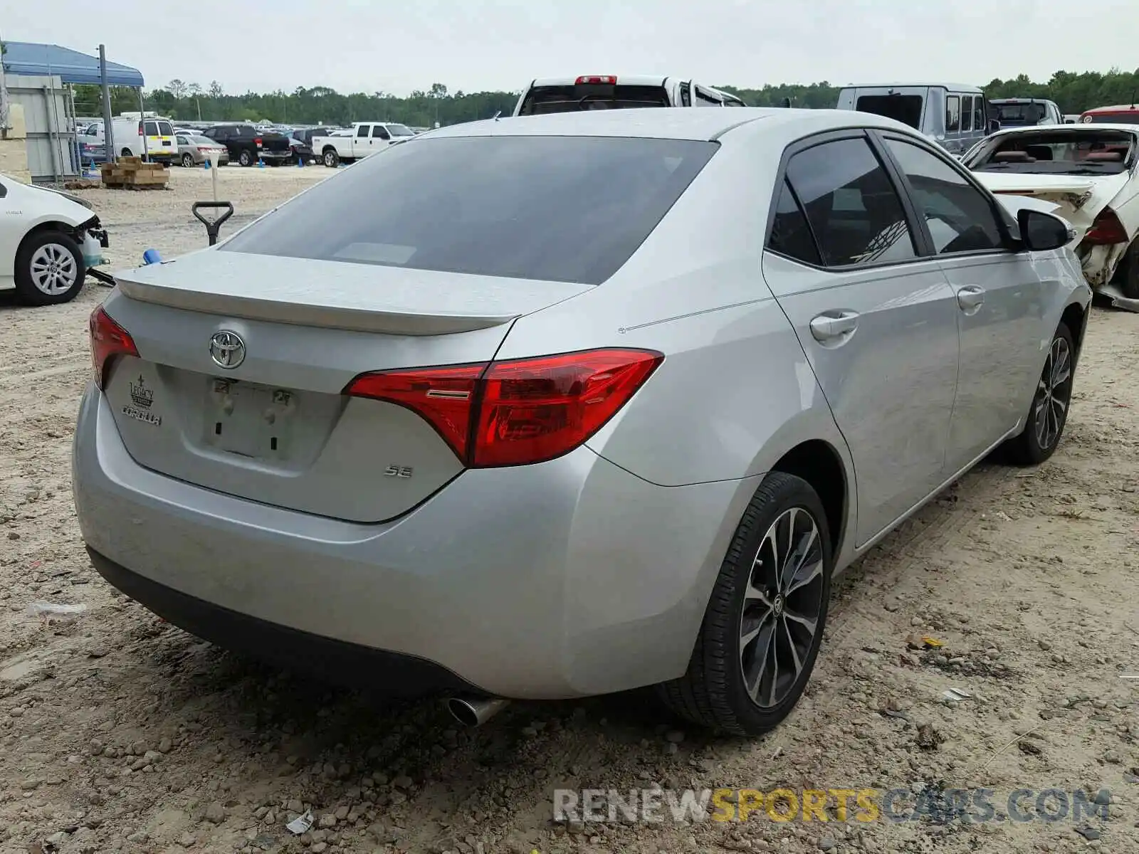 4 Photograph of a damaged car 5YFBURHE5KP856260 TOYOTA COROLLA 2019