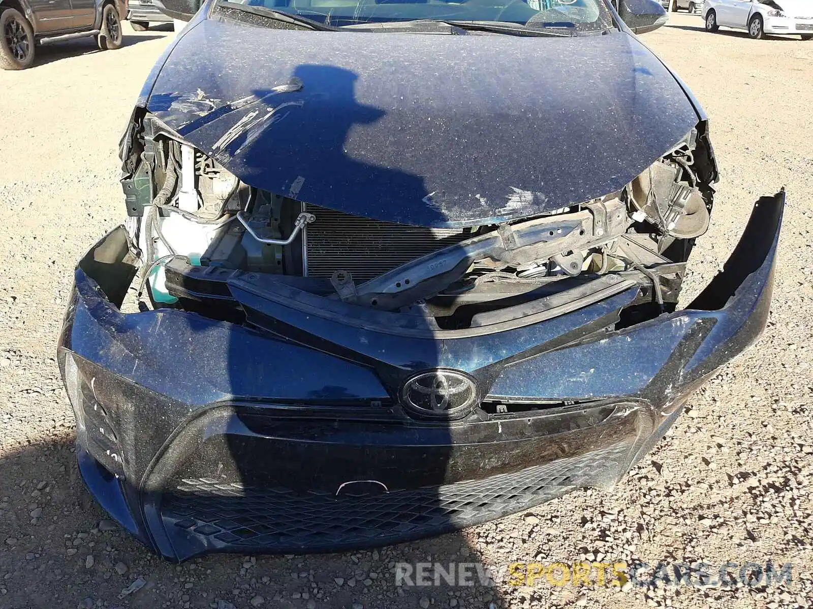 9 Photograph of a damaged car 5YFBURHE5KP856324 TOYOTA COROLLA 2019