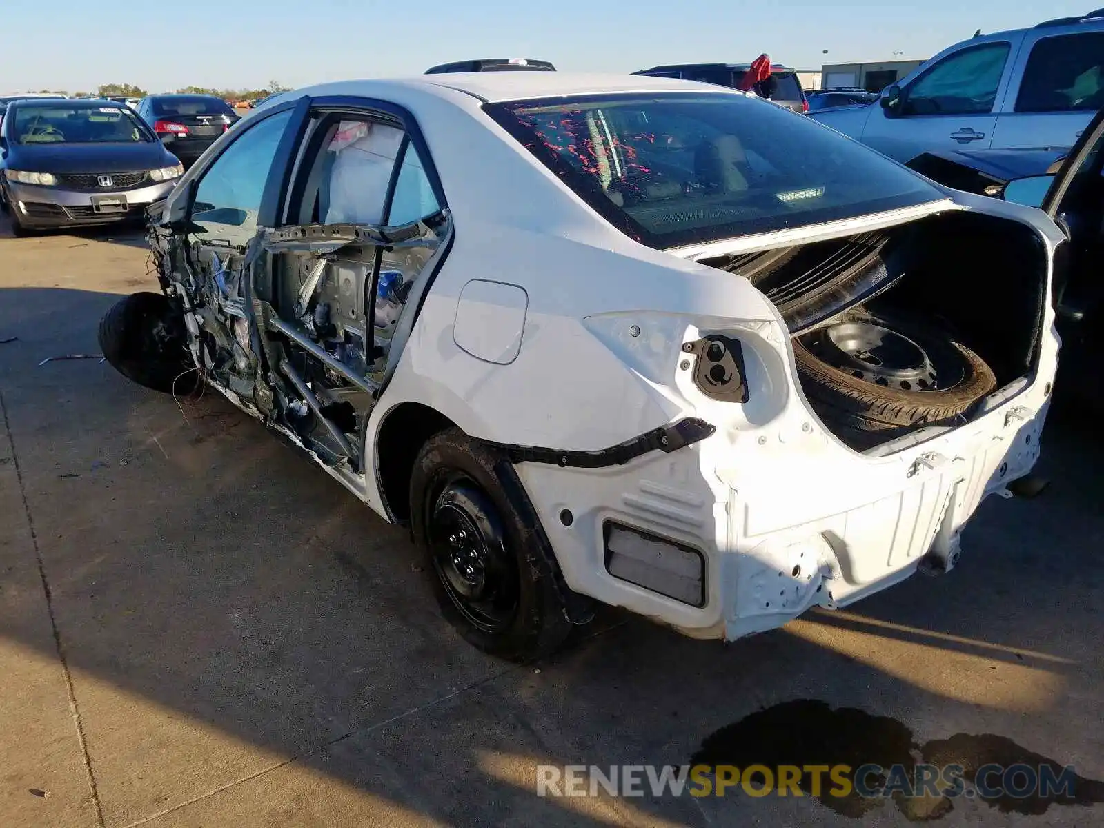 3 Photograph of a damaged car 5YFBURHE5KP856372 TOYOTA COROLLA 2019
