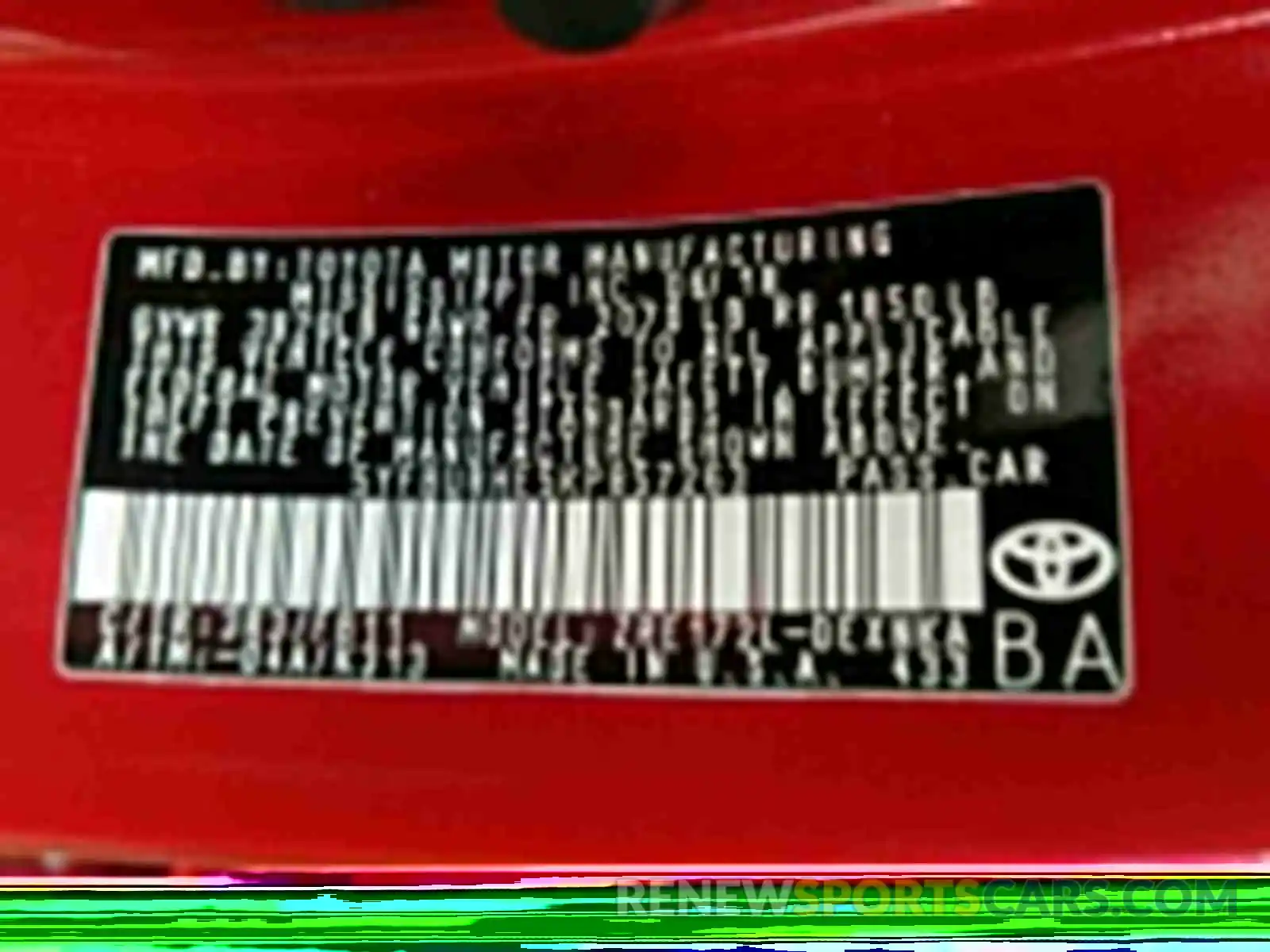 10 Photograph of a damaged car 5YFBURHE5KP857263 TOYOTA COROLLA 2019