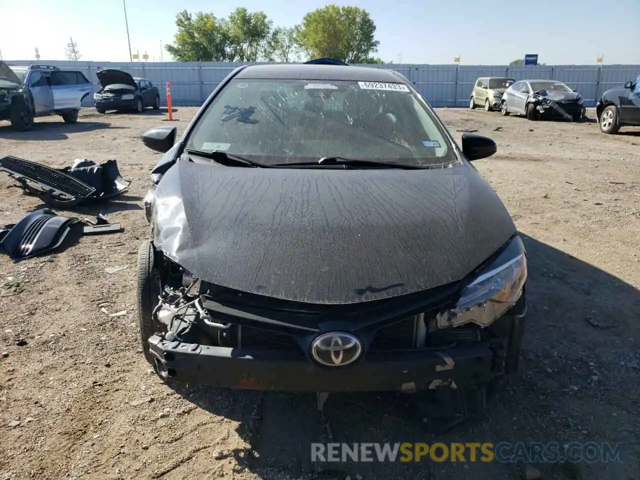 5 Photograph of a damaged car 5YFBURHE5KP857599 TOYOTA COROLLA 2019