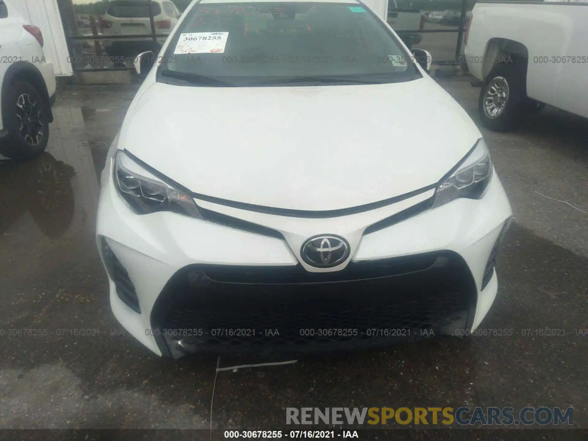 6 Photograph of a damaged car 5YFBURHE5KP858235 TOYOTA COROLLA 2019