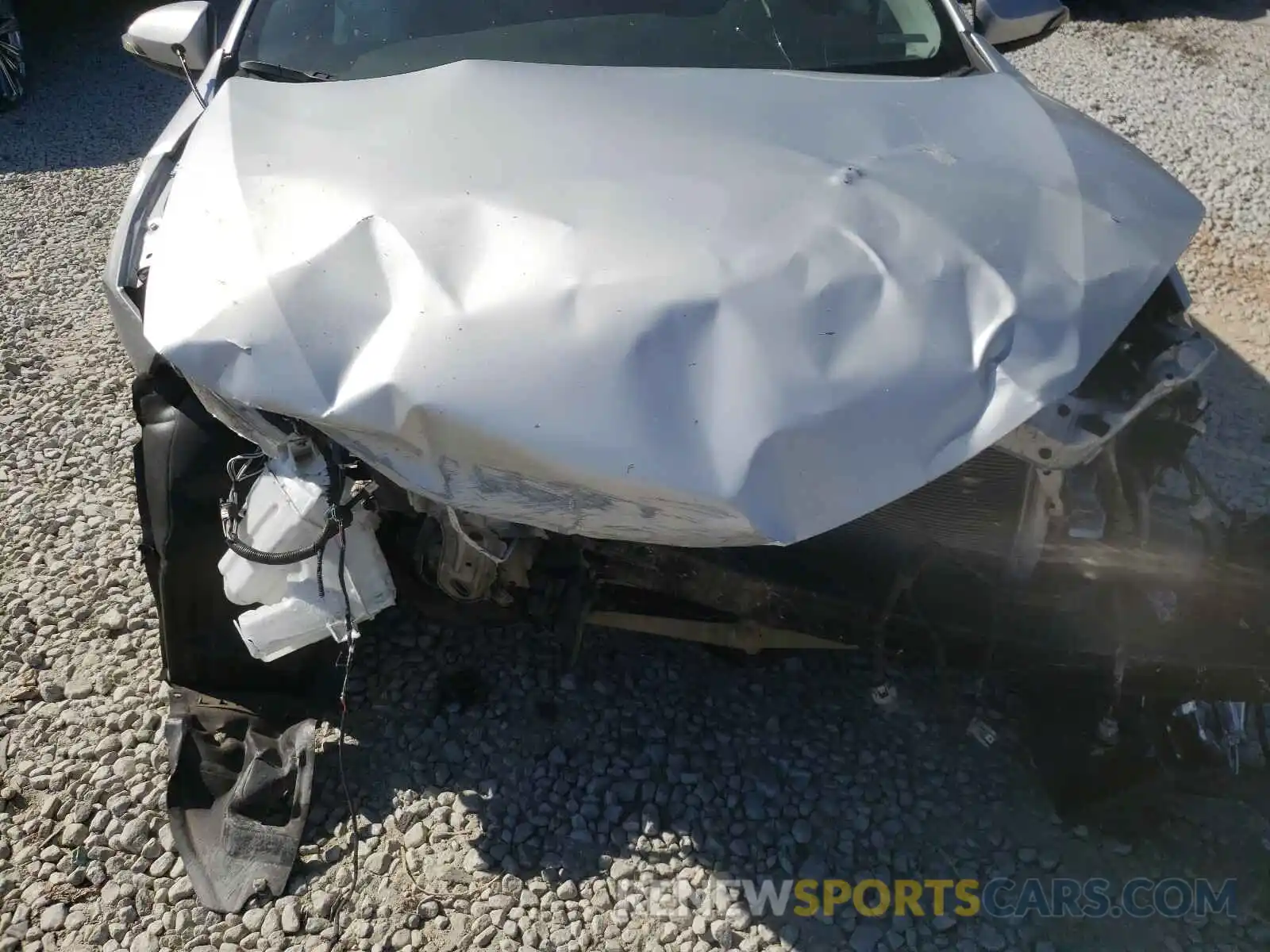 7 Photograph of a damaged car 5YFBURHE5KP858364 TOYOTA COROLLA 2019