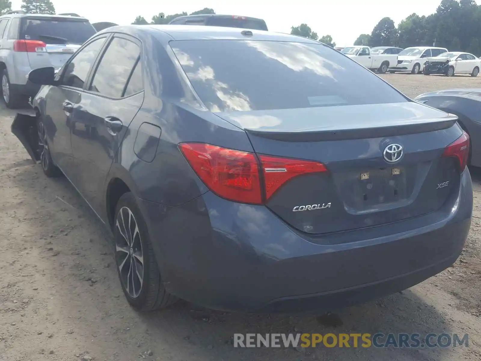 3 Photograph of a damaged car 5YFBURHE5KP858672 TOYOTA COROLLA 2019