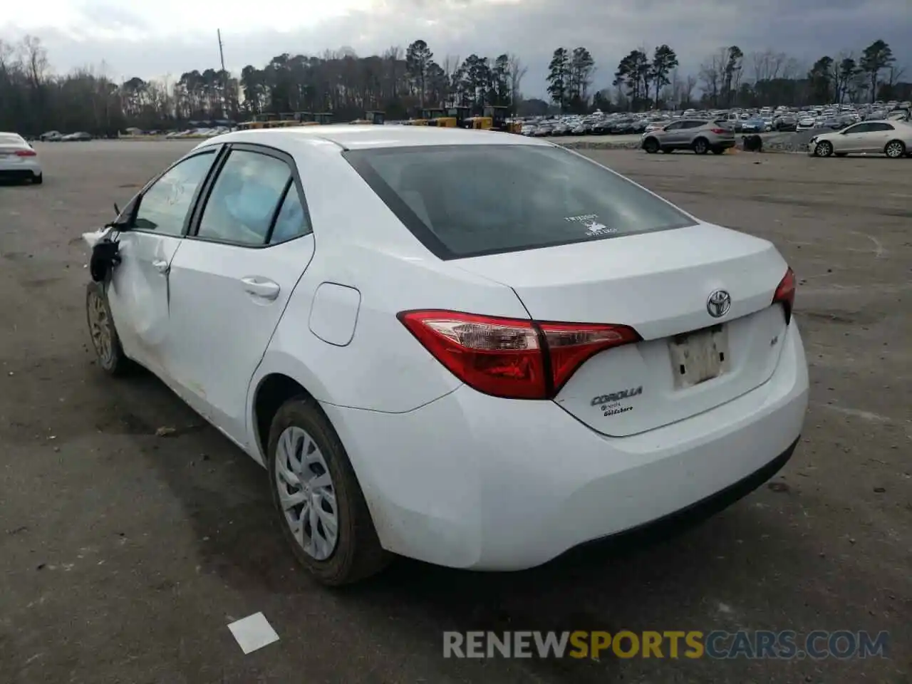 3 Photograph of a damaged car 5YFBURHE5KP859613 TOYOTA COROLLA 2019