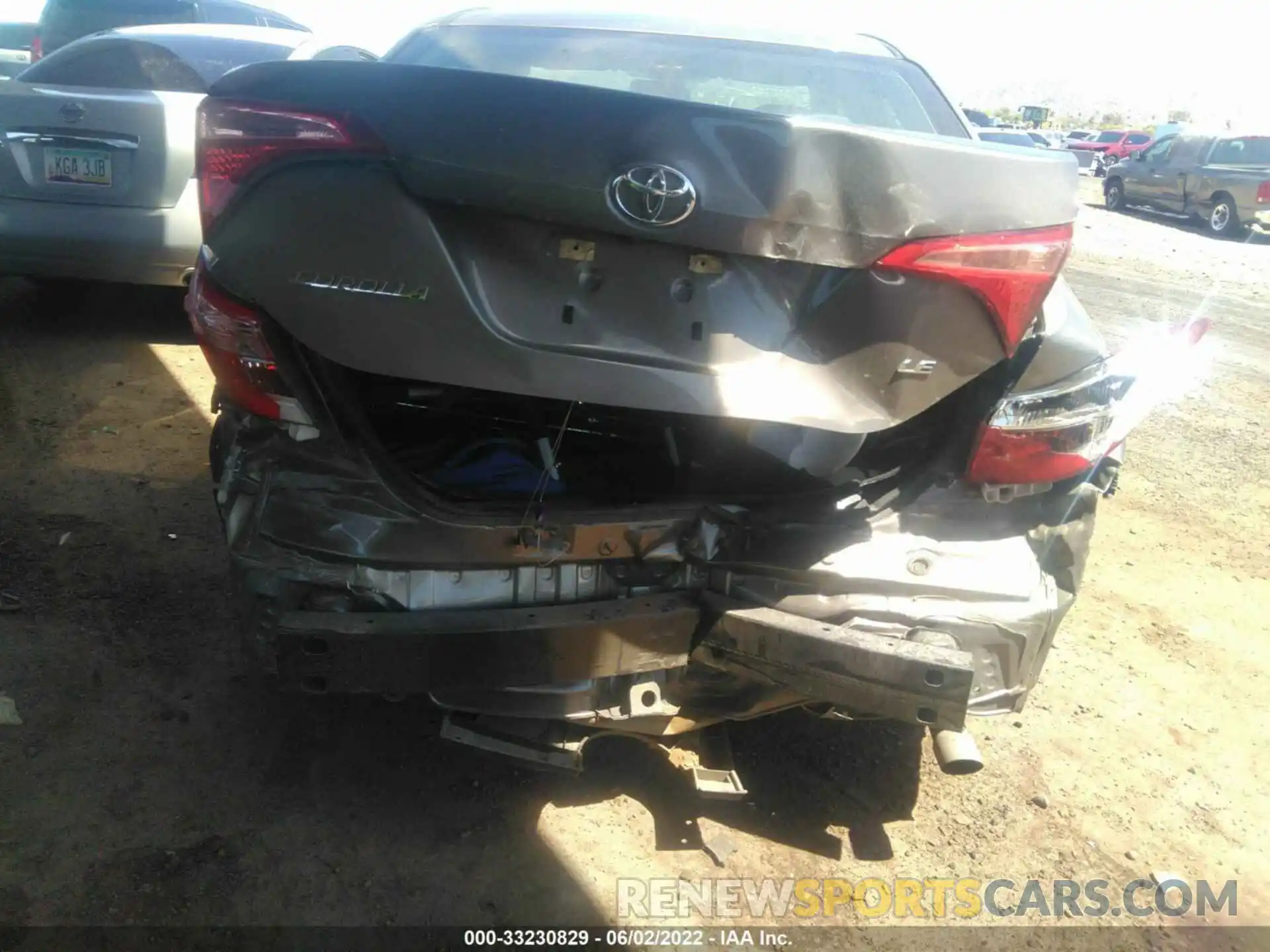 6 Photograph of a damaged car 5YFBURHE5KP859949 TOYOTA COROLLA 2019