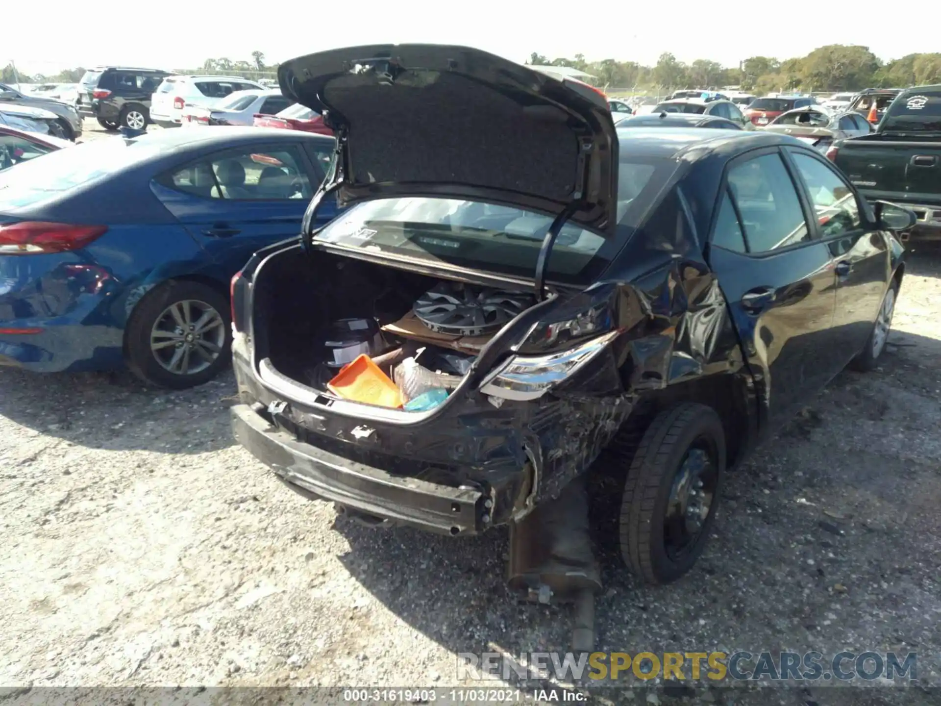 6 Photograph of a damaged car 5YFBURHE5KP860051 TOYOTA COROLLA 2019