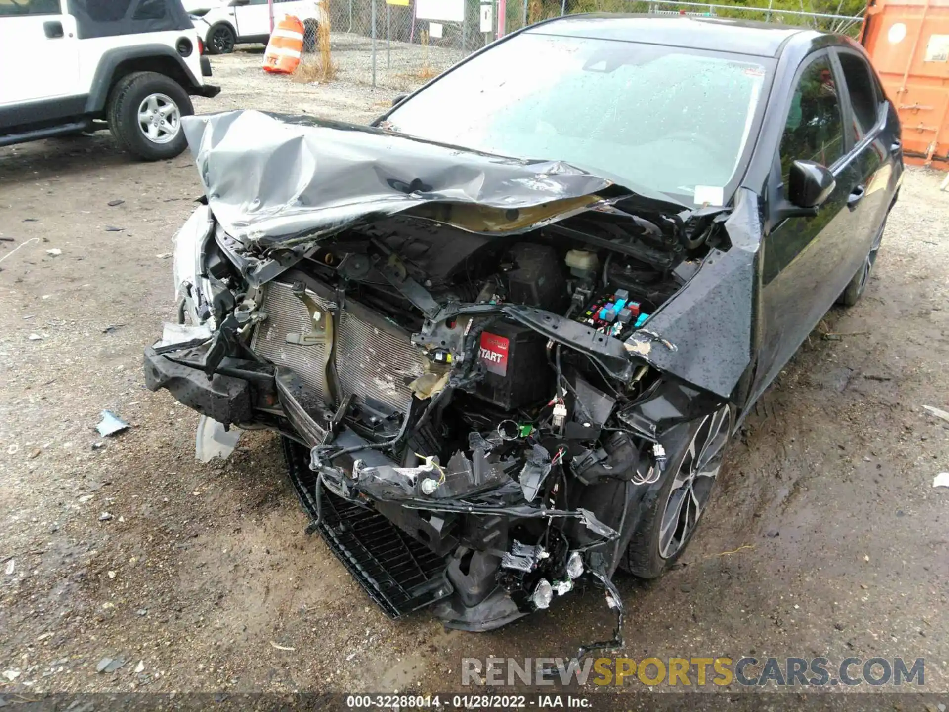 6 Photograph of a damaged car 5YFBURHE5KP860101 TOYOTA COROLLA 2019