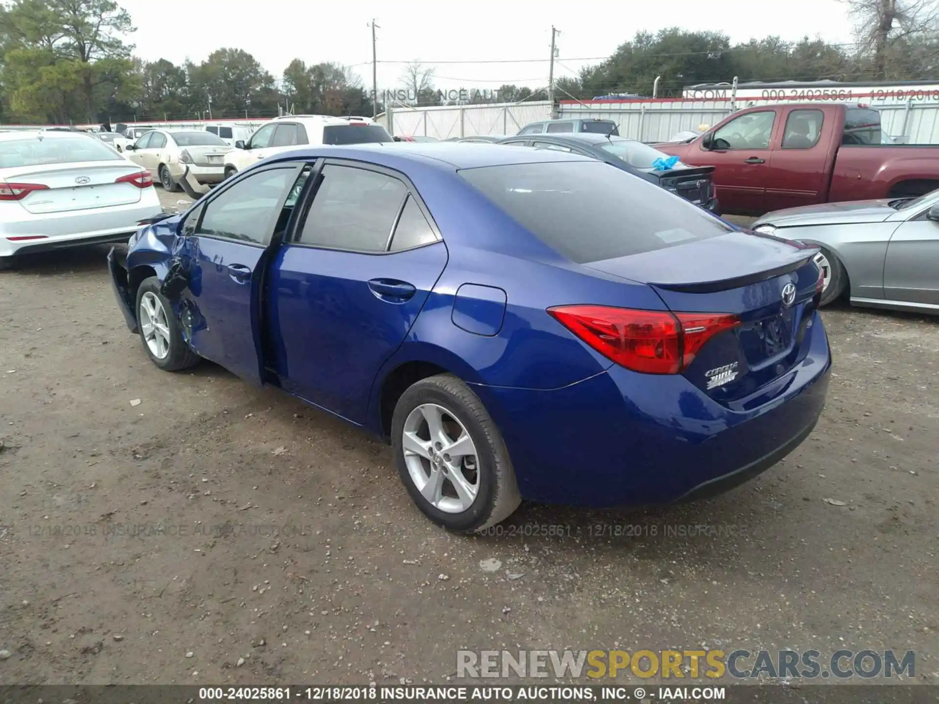 3 Photograph of a damaged car 5YFBURHE5KP860504 TOYOTA COROLLA 2019