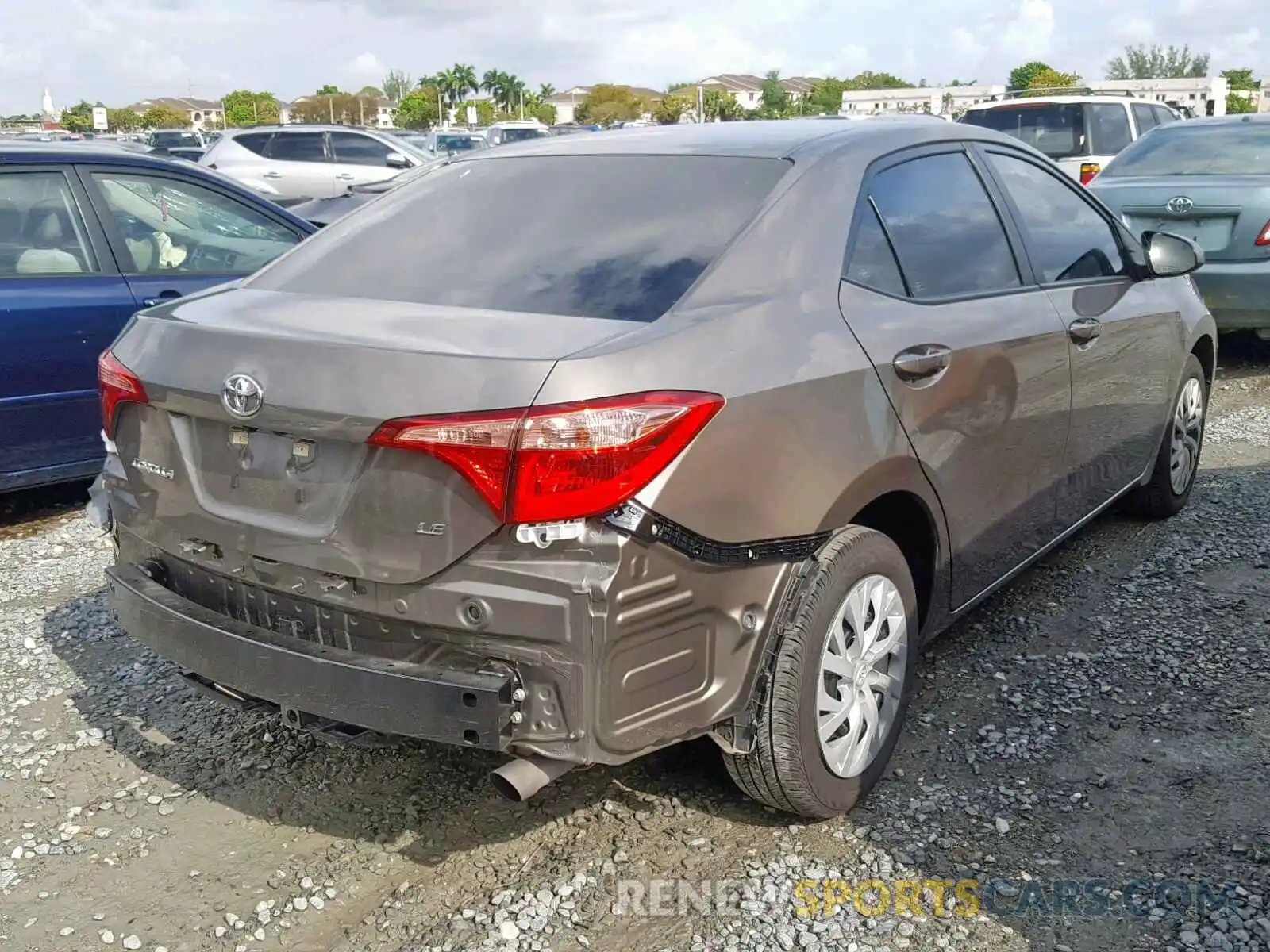 4 Photograph of a damaged car 5YFBURHE5KP860843 TOYOTA COROLLA 2019