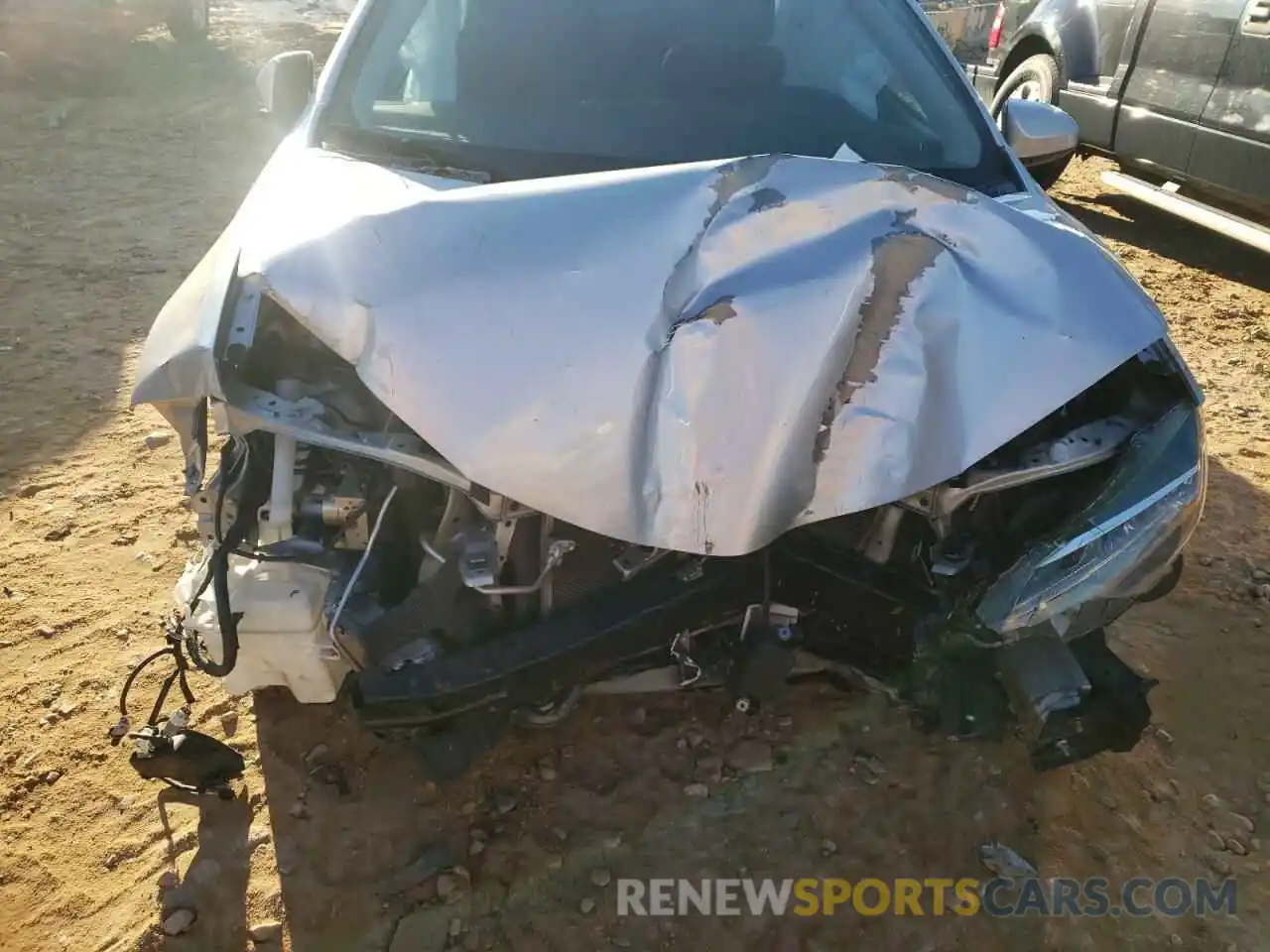 9 Photograph of a damaged car 5YFBURHE5KP861085 TOYOTA COROLLA 2019