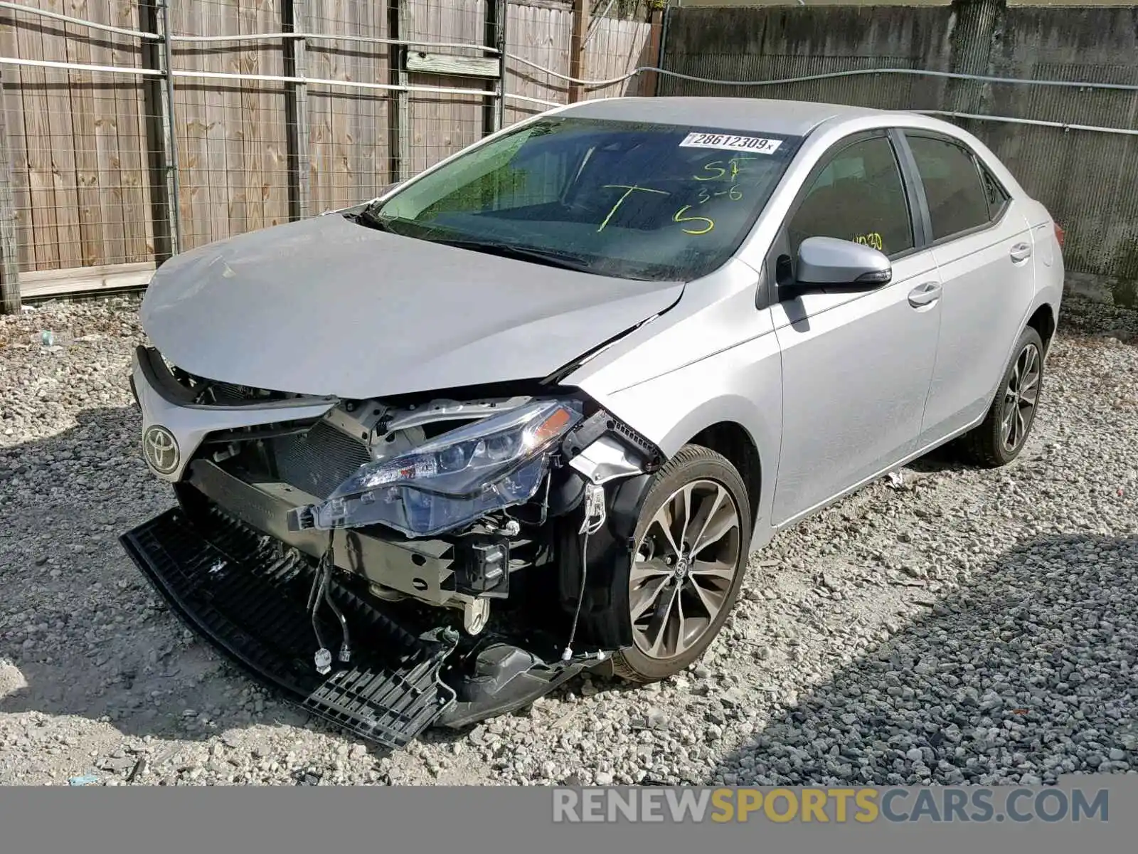 2 Photograph of a damaged car 5YFBURHE5KP861846 TOYOTA COROLLA 2019