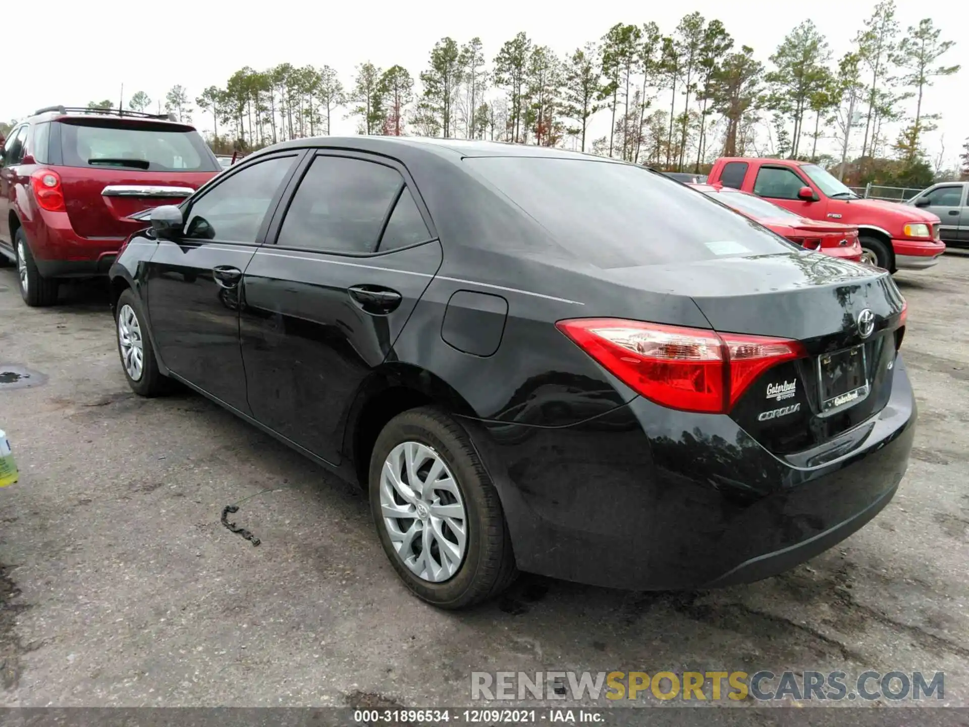 3 Photograph of a damaged car 5YFBURHE5KP861880 TOYOTA COROLLA 2019