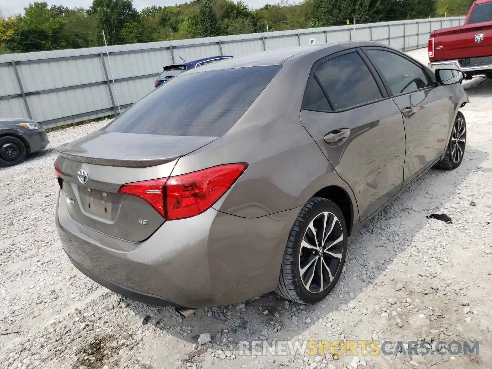 4 Photograph of a damaged car 5YFBURHE5KP862169 TOYOTA COROLLA 2019