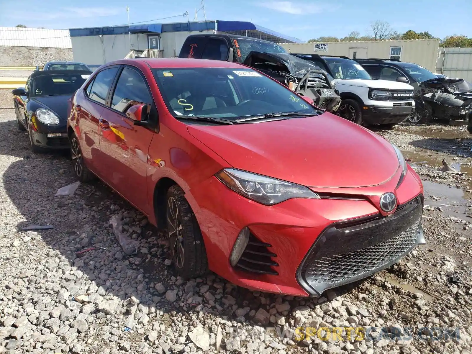 1 Photograph of a damaged car 5YFBURHE5KP862494 TOYOTA COROLLA 2019