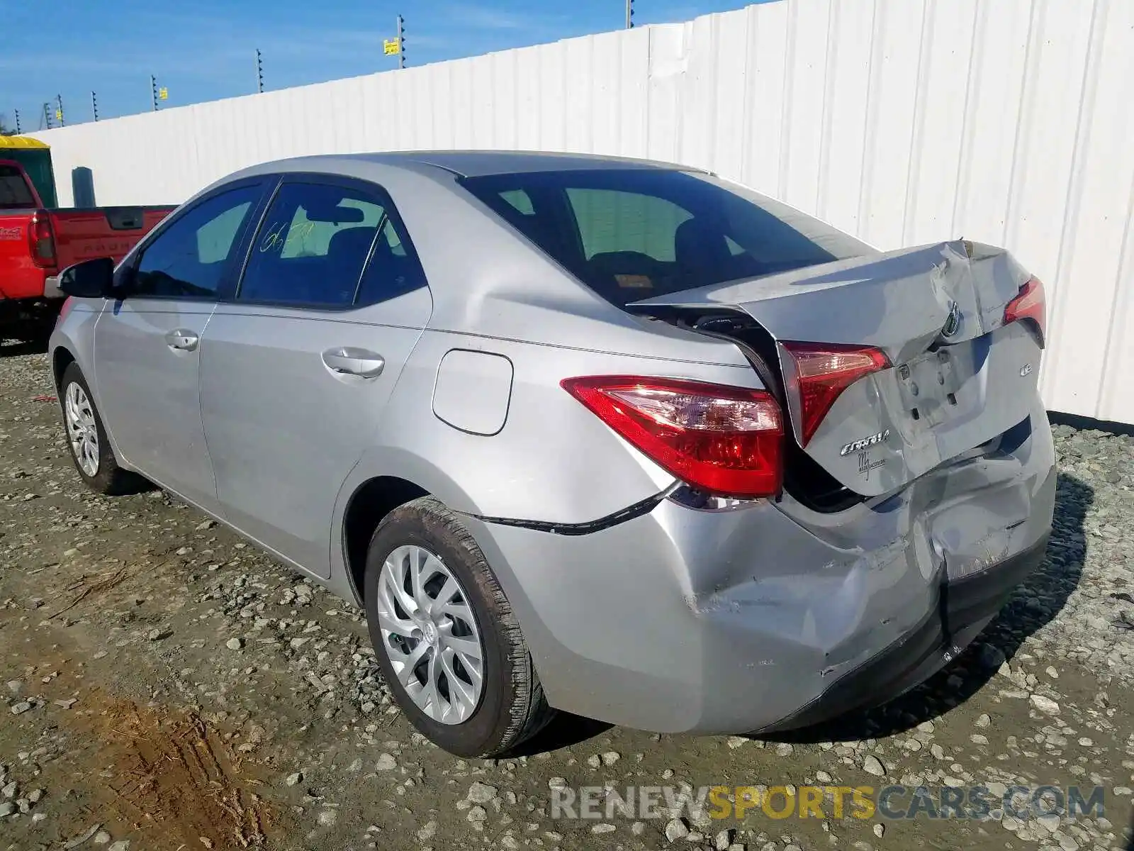 3 Photograph of a damaged car 5YFBURHE5KP862785 TOYOTA COROLLA 2019