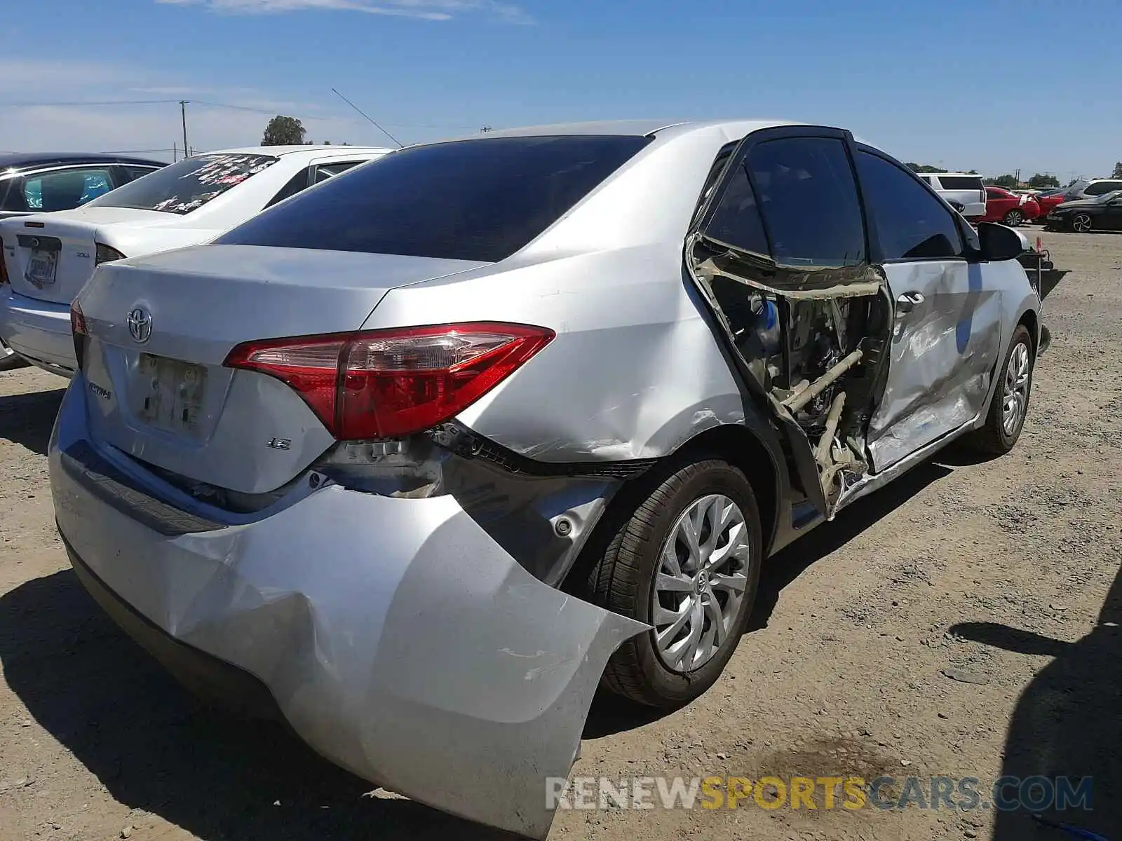 4 Photograph of a damaged car 5YFBURHE5KP862835 TOYOTA COROLLA 2019