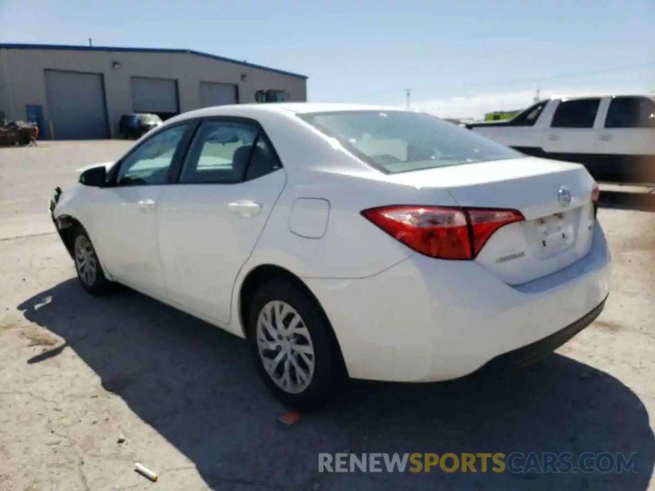 3 Photograph of a damaged car 5YFBURHE5KP863130 TOYOTA COROLLA 2019