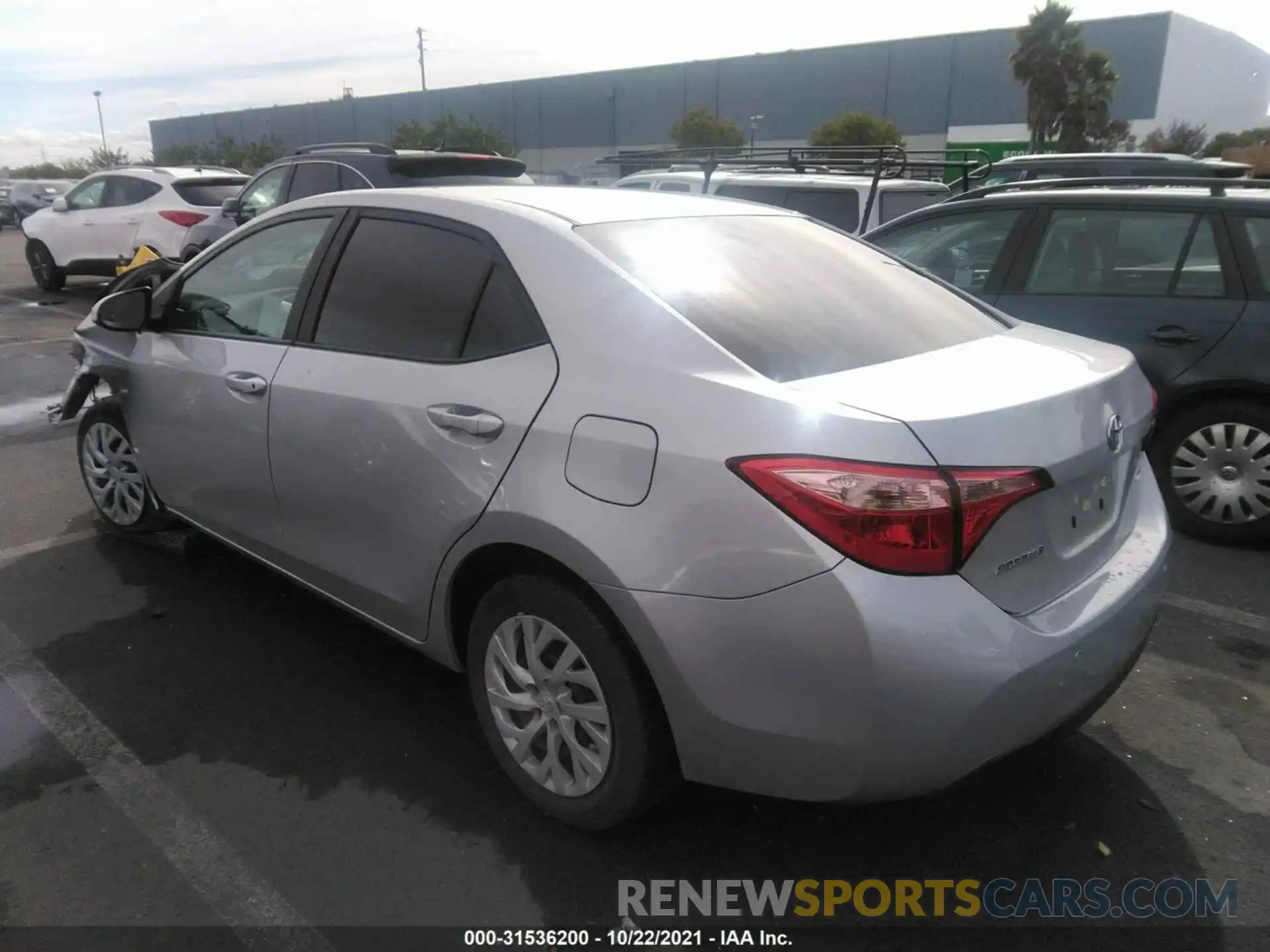 3 Photograph of a damaged car 5YFBURHE5KP863323 TOYOTA COROLLA 2019