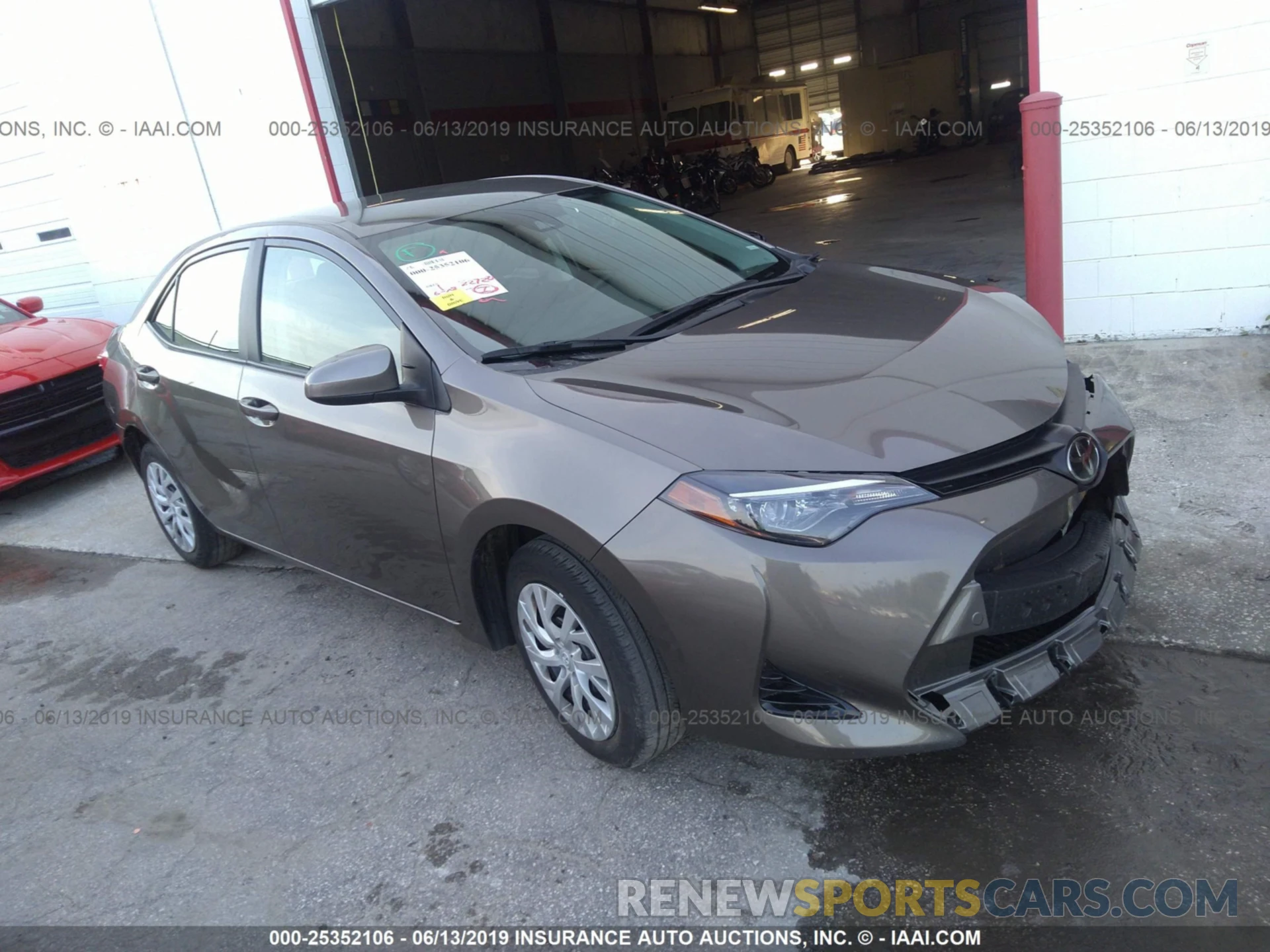 1 Photograph of a damaged car 5YFBURHE5KP863953 TOYOTA COROLLA 2019