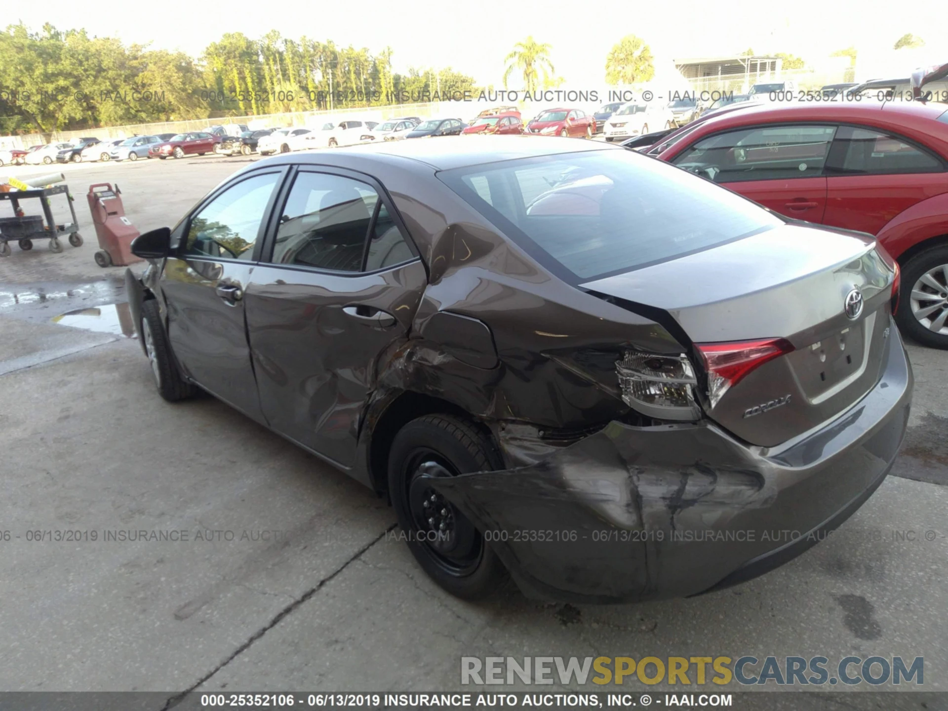 6 Photograph of a damaged car 5YFBURHE5KP863953 TOYOTA COROLLA 2019