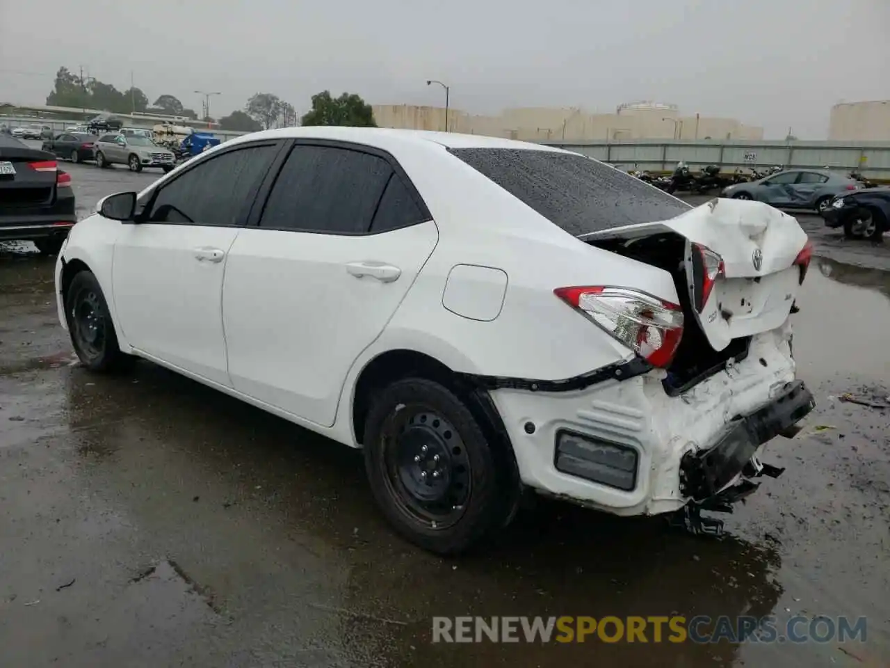 3 Photograph of a damaged car 5YFBURHE5KP864472 TOYOTA COROLLA 2019