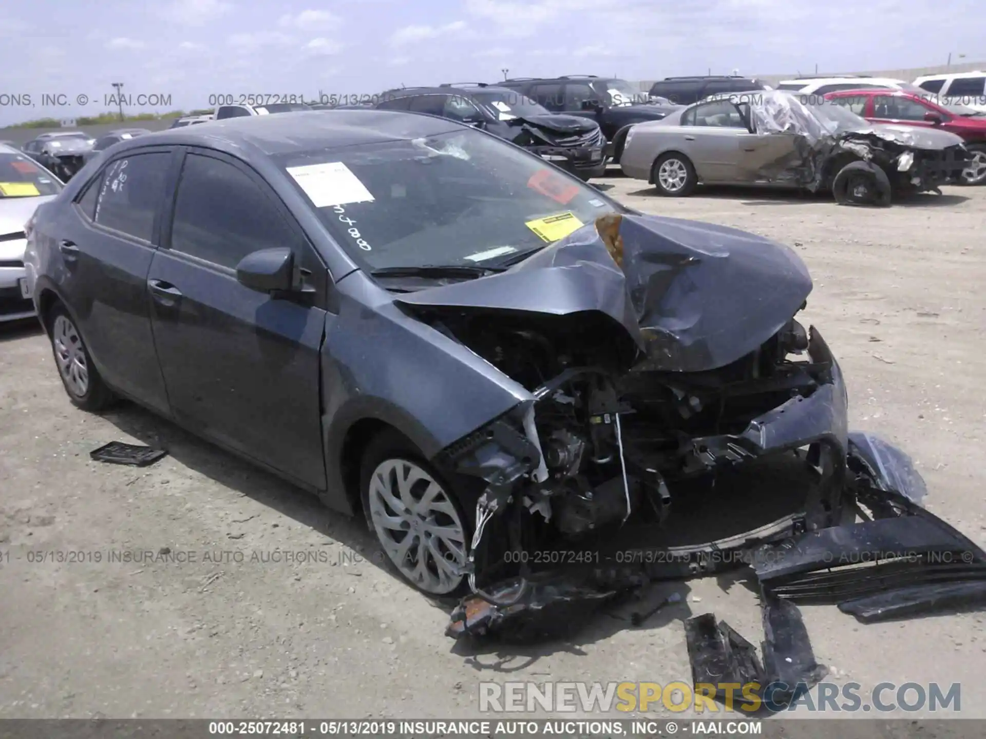 1 Photograph of a damaged car 5YFBURHE5KP864696 TOYOTA COROLLA 2019