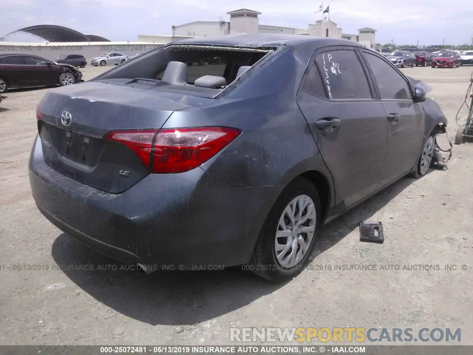 4 Photograph of a damaged car 5YFBURHE5KP864696 TOYOTA COROLLA 2019