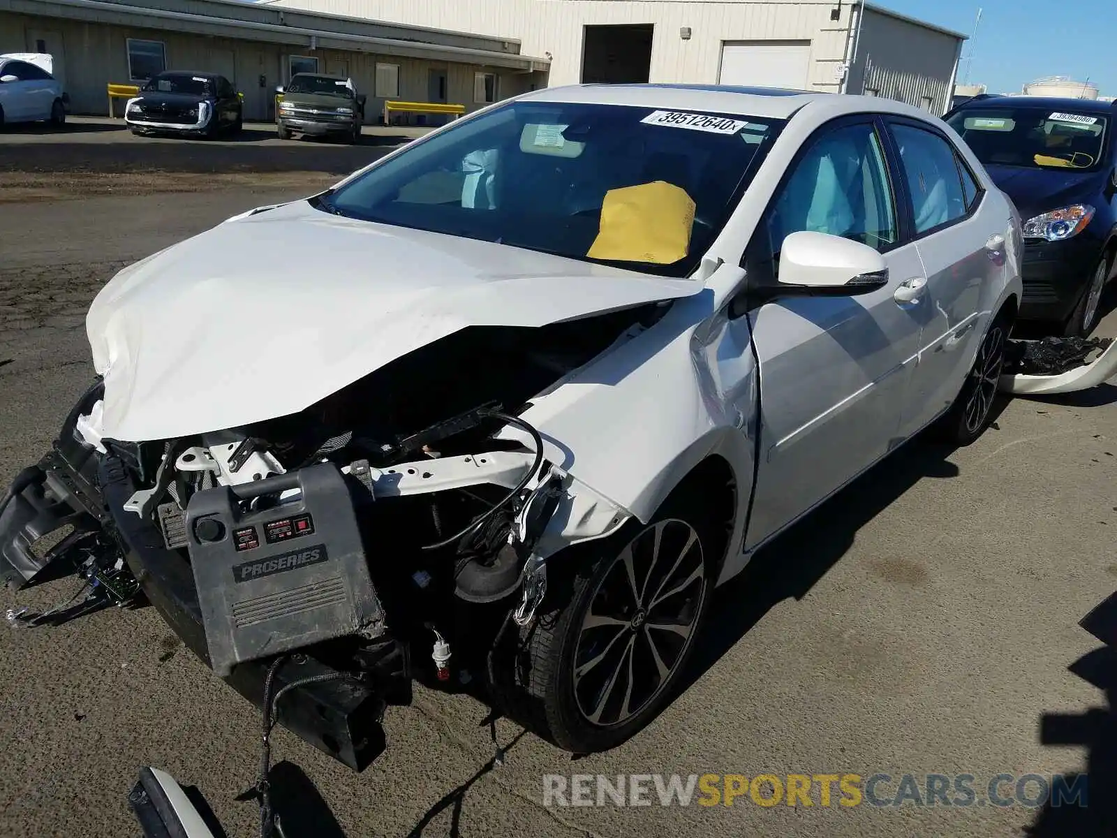 2 Photograph of a damaged car 5YFBURHE5KP865525 TOYOTA COROLLA 2019