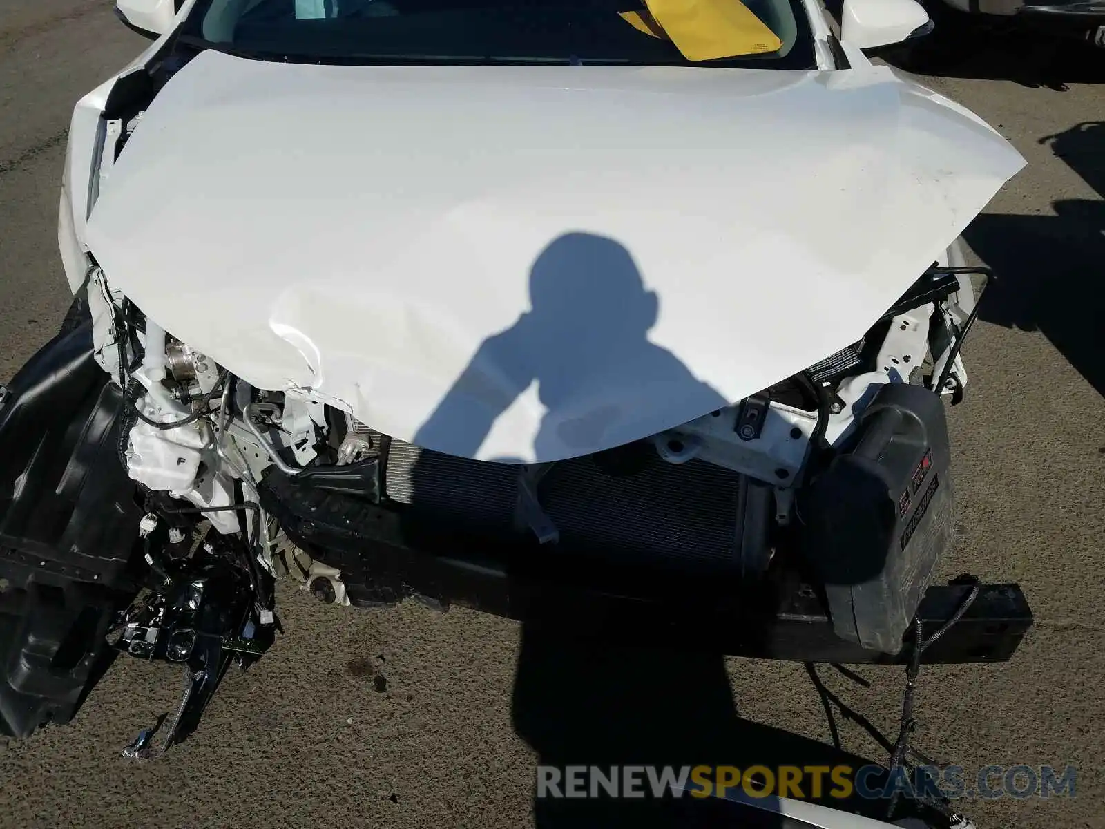 7 Photograph of a damaged car 5YFBURHE5KP865525 TOYOTA COROLLA 2019