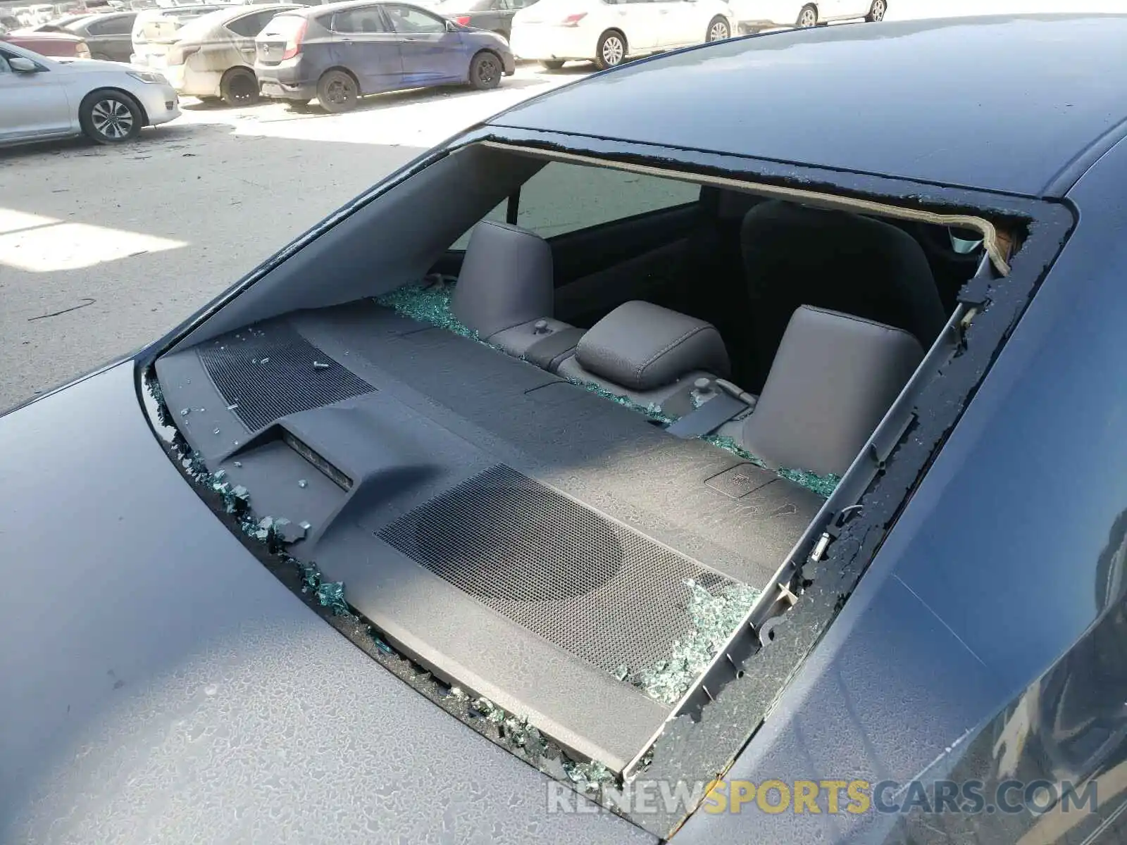 9 Photograph of a damaged car 5YFBURHE5KP865606 TOYOTA COROLLA 2019