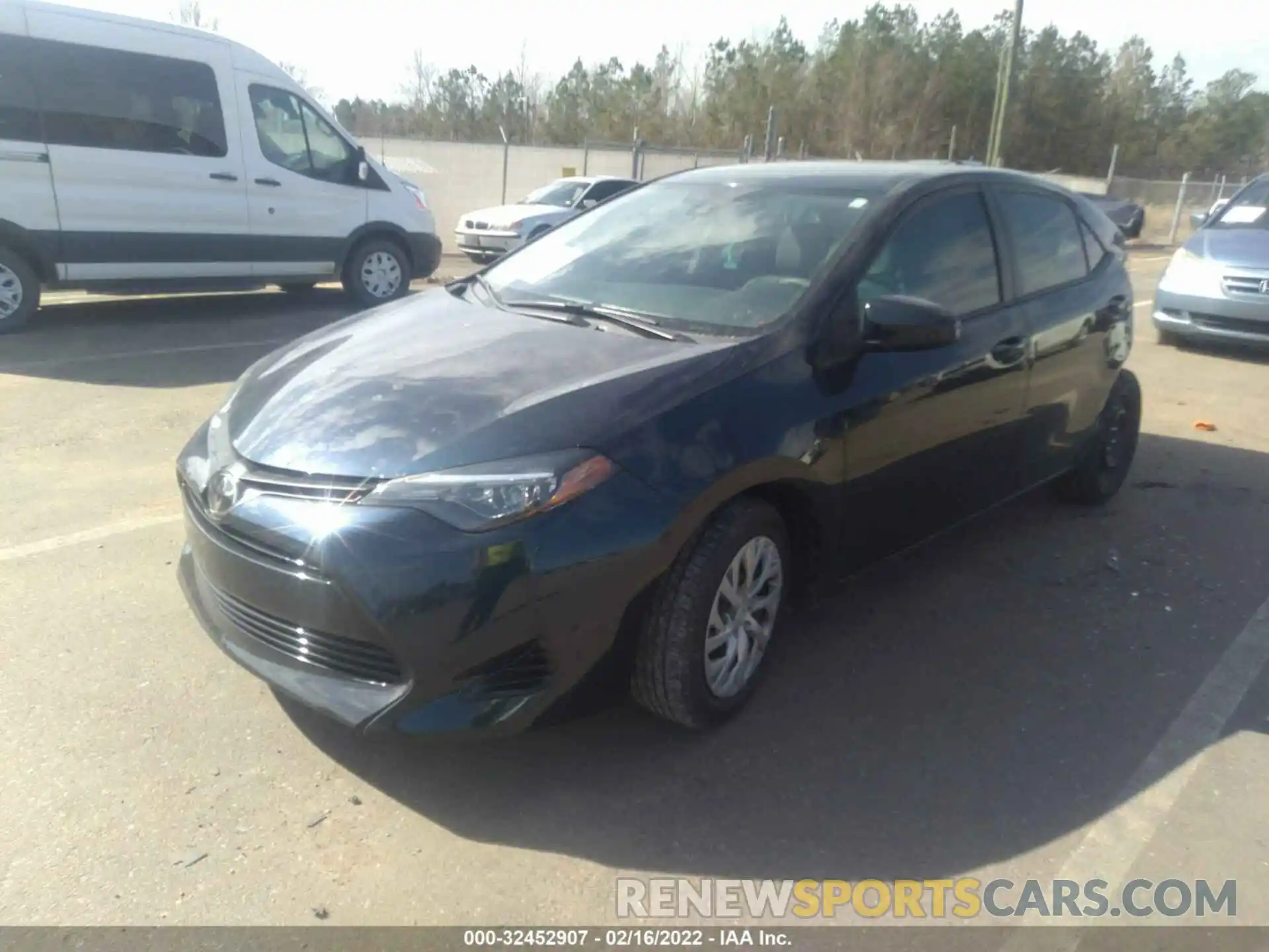 2 Photograph of a damaged car 5YFBURHE5KP865895 TOYOTA COROLLA 2019