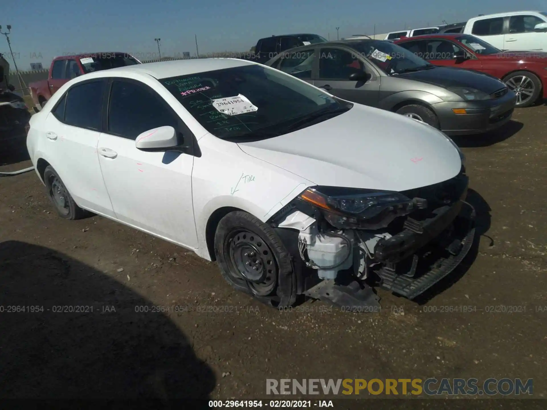 1 Photograph of a damaged car 5YFBURHE5KP866271 TOYOTA COROLLA 2019