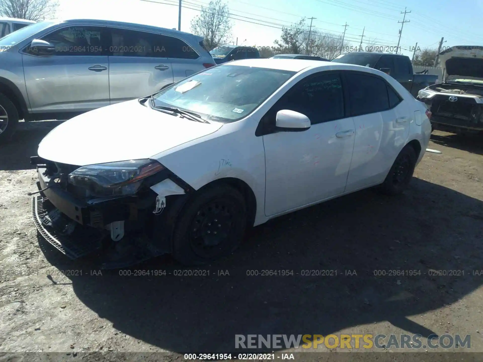 2 Photograph of a damaged car 5YFBURHE5KP866271 TOYOTA COROLLA 2019