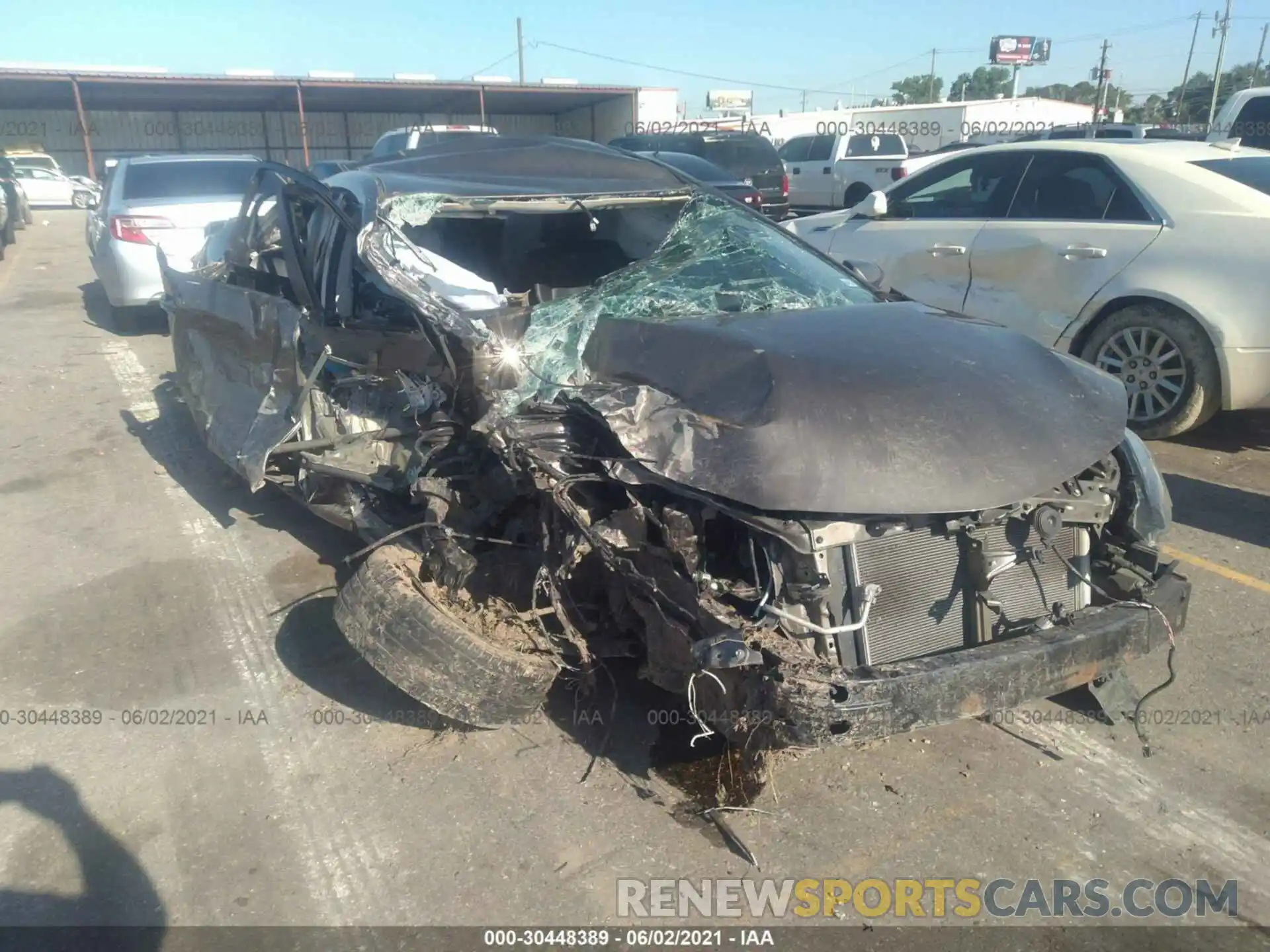 1 Photograph of a damaged car 5YFBURHE5KP866416 TOYOTA COROLLA 2019