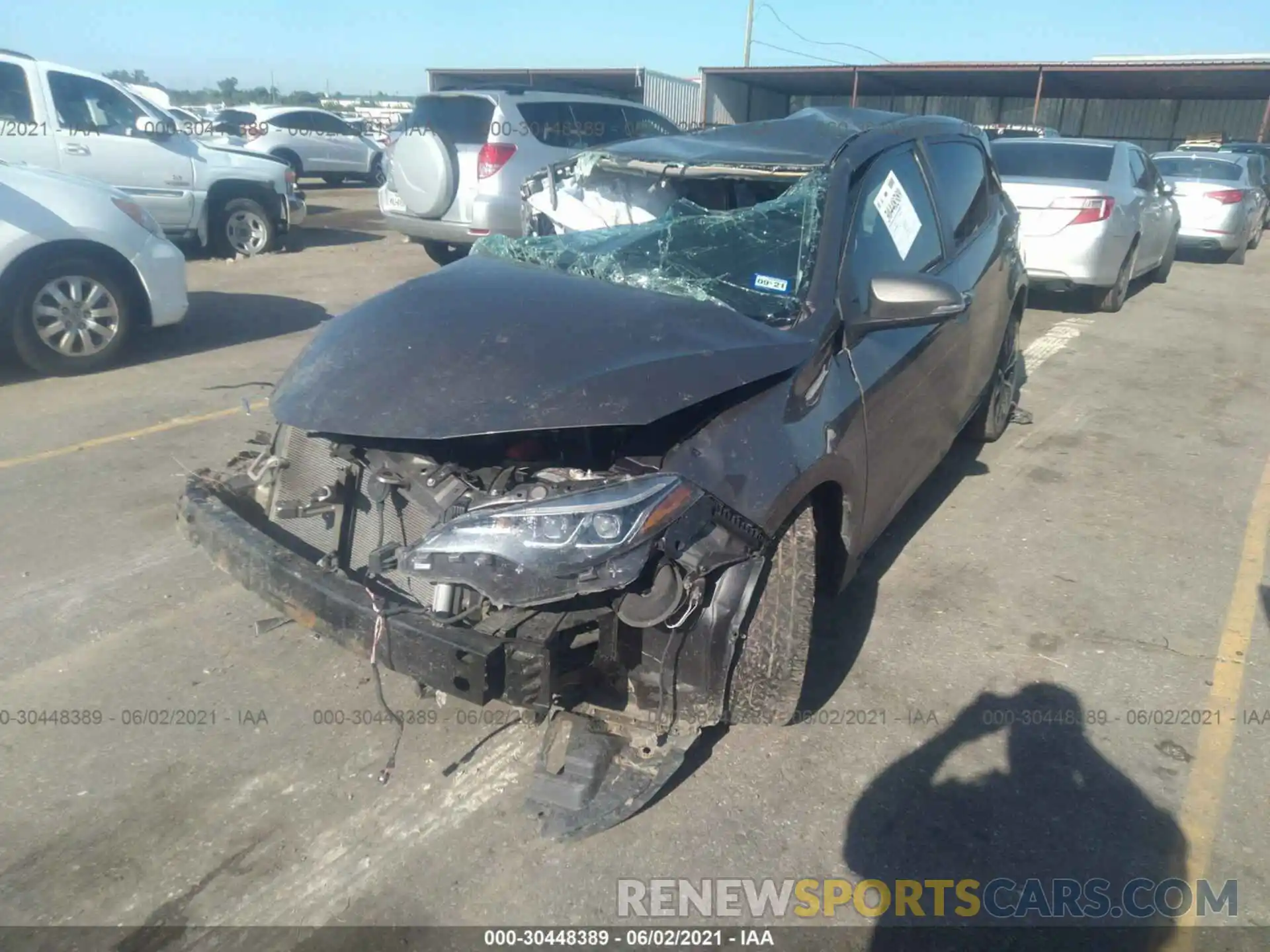 2 Photograph of a damaged car 5YFBURHE5KP866416 TOYOTA COROLLA 2019