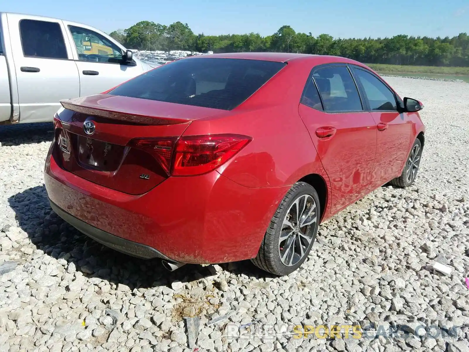 4 Photograph of a damaged car 5YFBURHE5KP866870 TOYOTA COROLLA 2019