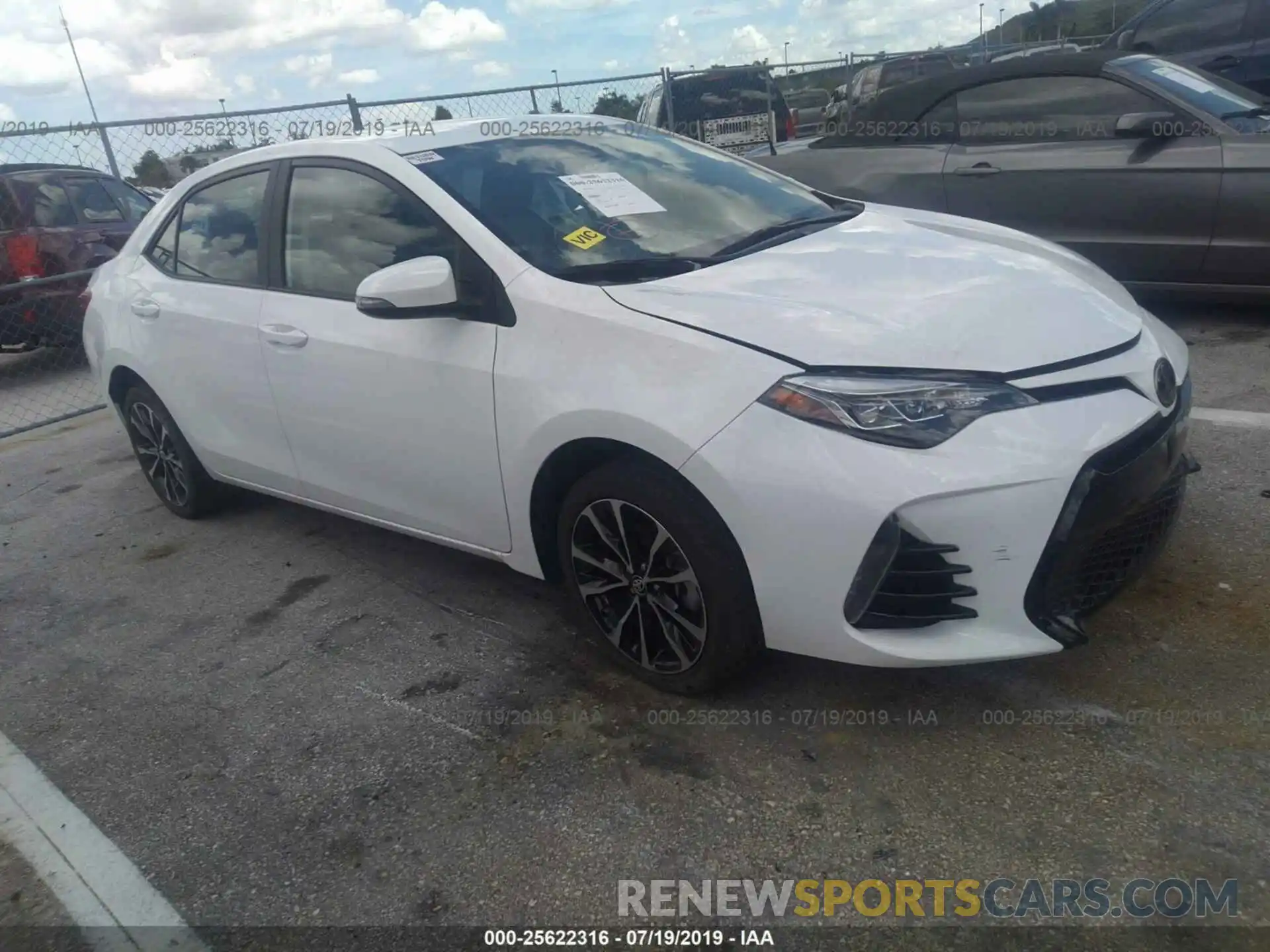 1 Photograph of a damaged car 5YFBURHE5KP868764 TOYOTA COROLLA 2019