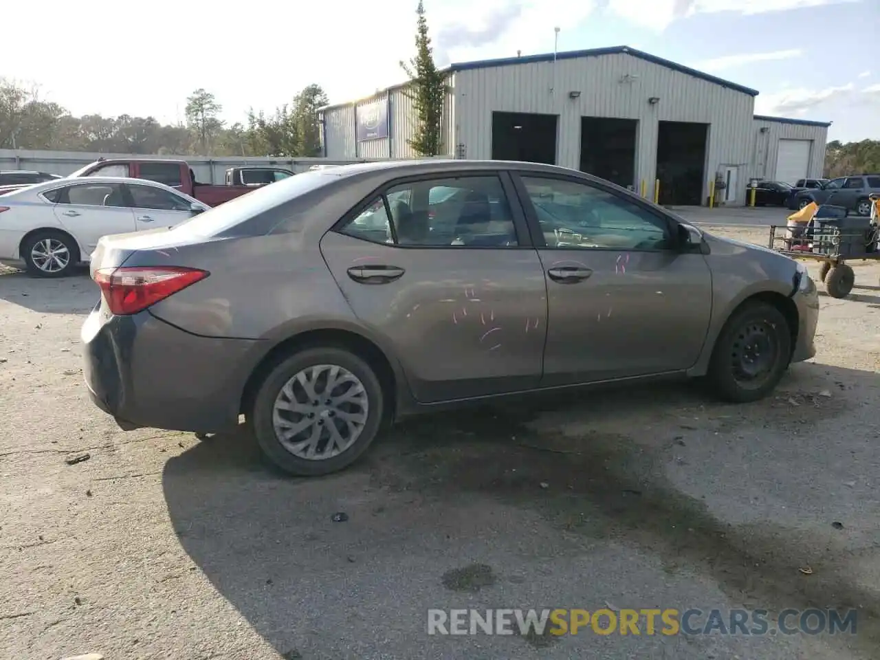 3 Photograph of a damaged car 5YFBURHE5KP869106 TOYOTA COROLLA 2019