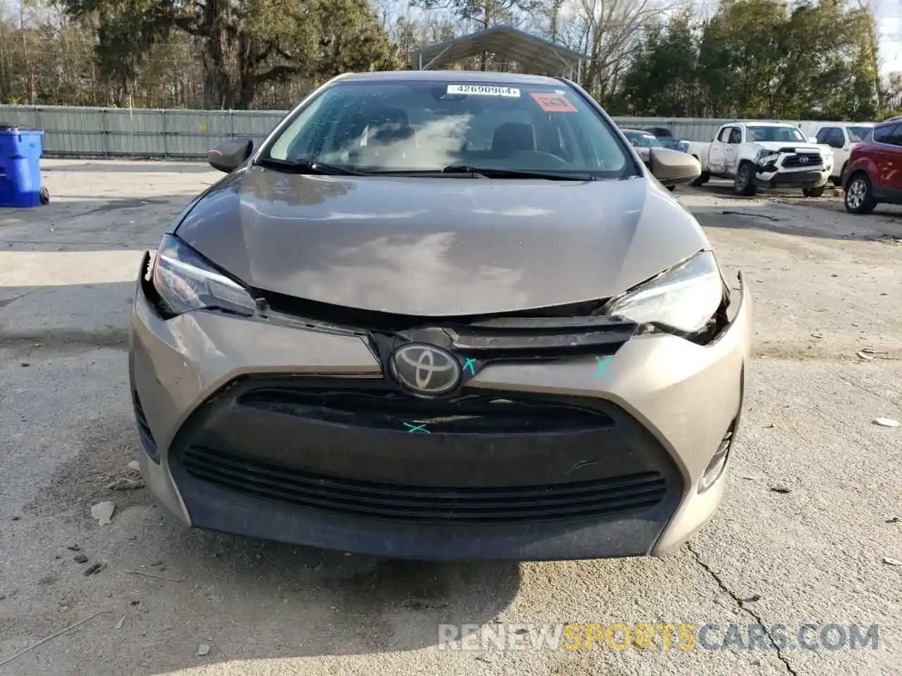 5 Photograph of a damaged car 5YFBURHE5KP869106 TOYOTA COROLLA 2019