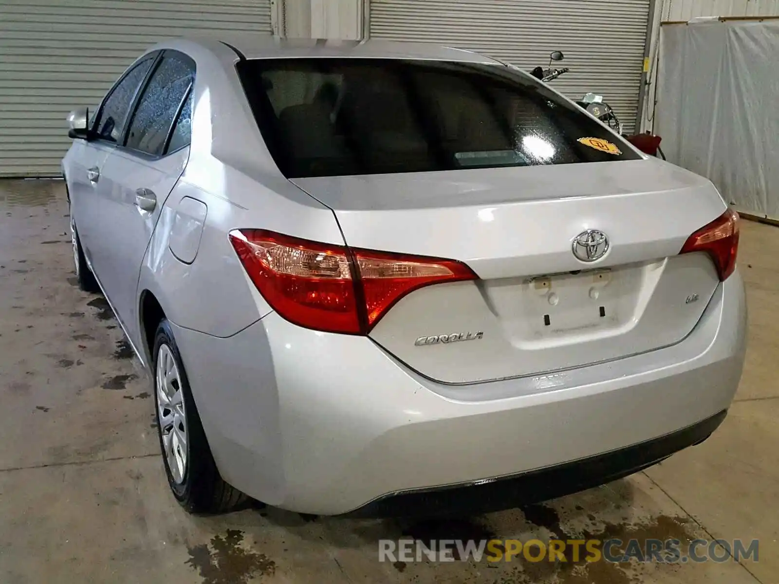 3 Photograph of a damaged car 5YFBURHE5KP869350 TOYOTA COROLLA 2019