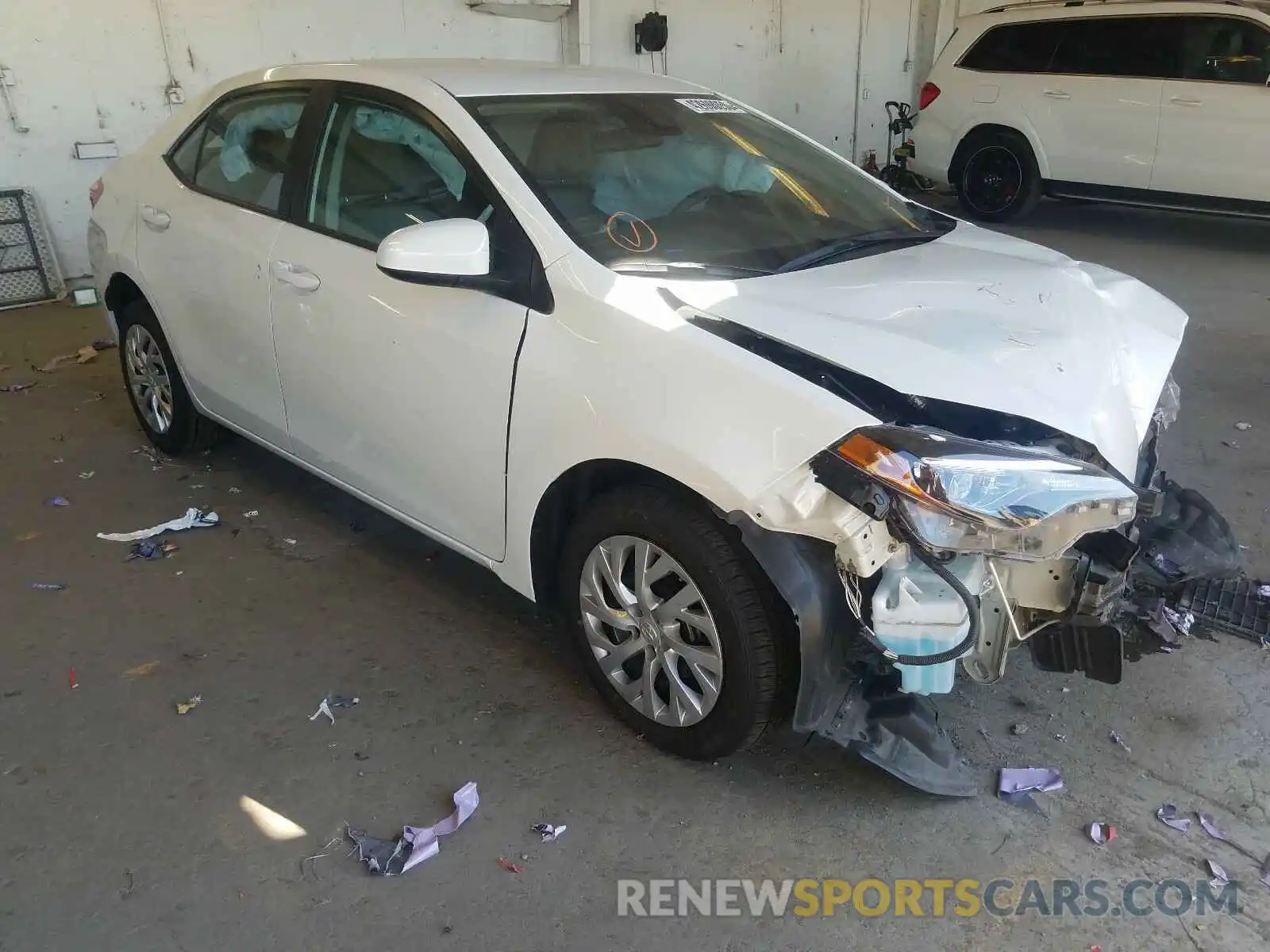 1 Photograph of a damaged car 5YFBURHE5KP869414 TOYOTA COROLLA 2019