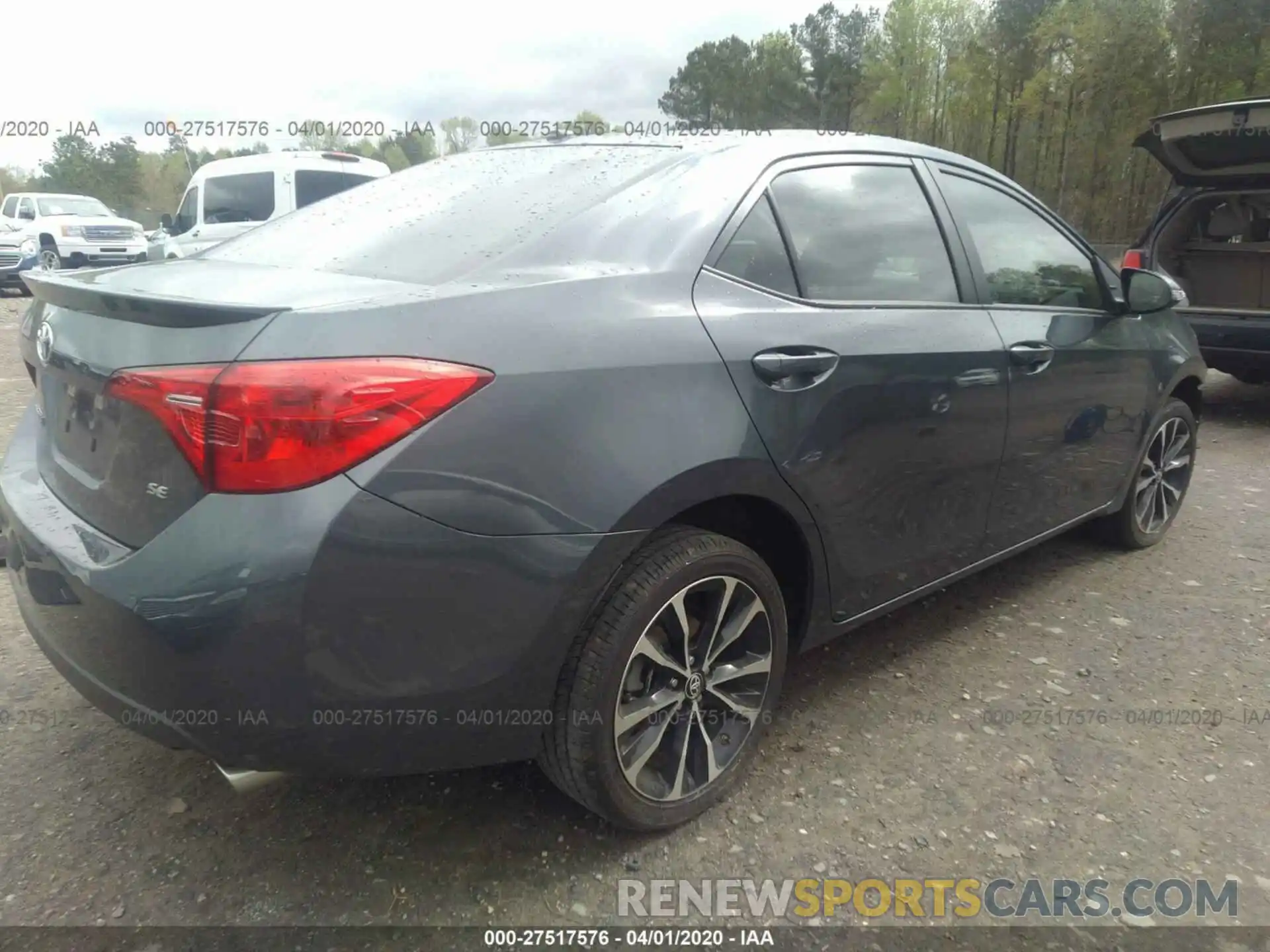 4 Photograph of a damaged car 5YFBURHE5KP869610 TOYOTA COROLLA 2019